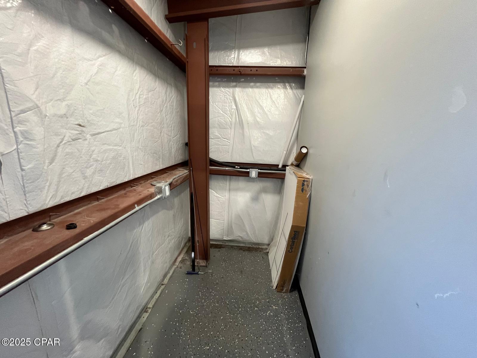 Lakeside Plat - Commercial Lease