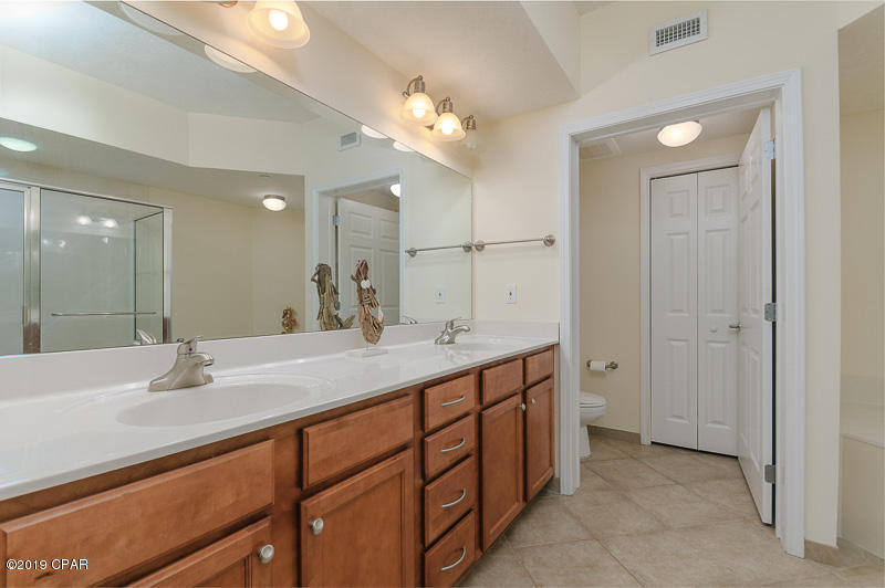 Magnolia Bay Club - Residential