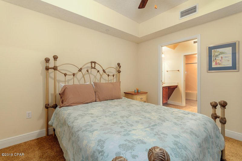 Magnolia Bay Club - Residential