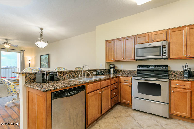 Magnolia Bay Club - Residential