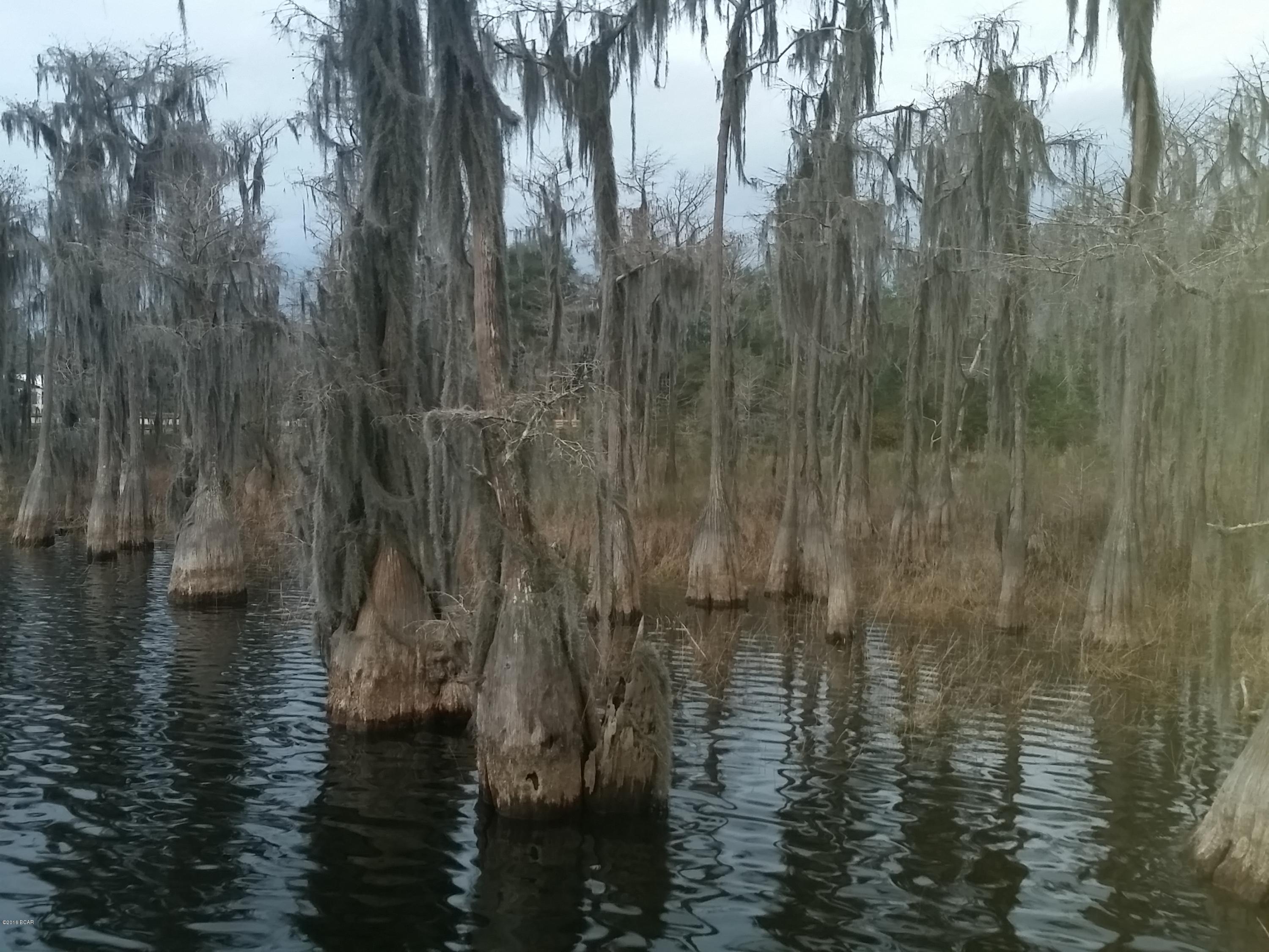 [No Recorded Subdiv] - Land