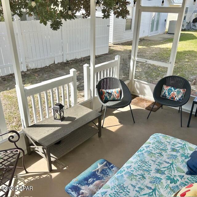 Palm Cove Phase I - Residential Lease