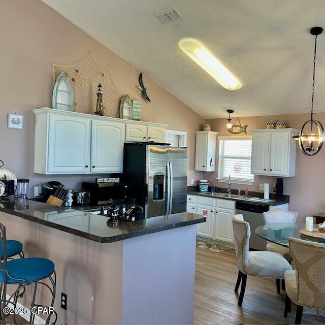 Palm Cove Phase I - Residential Lease