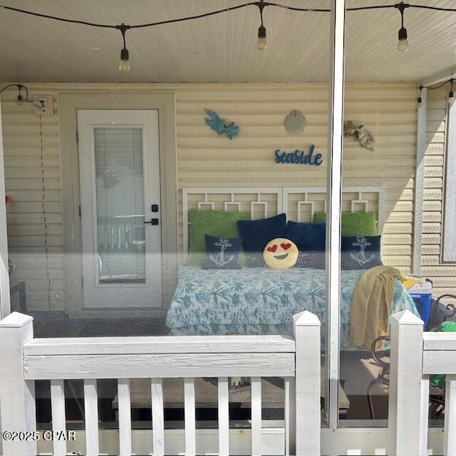 Palm Cove Phase I - Residential Lease