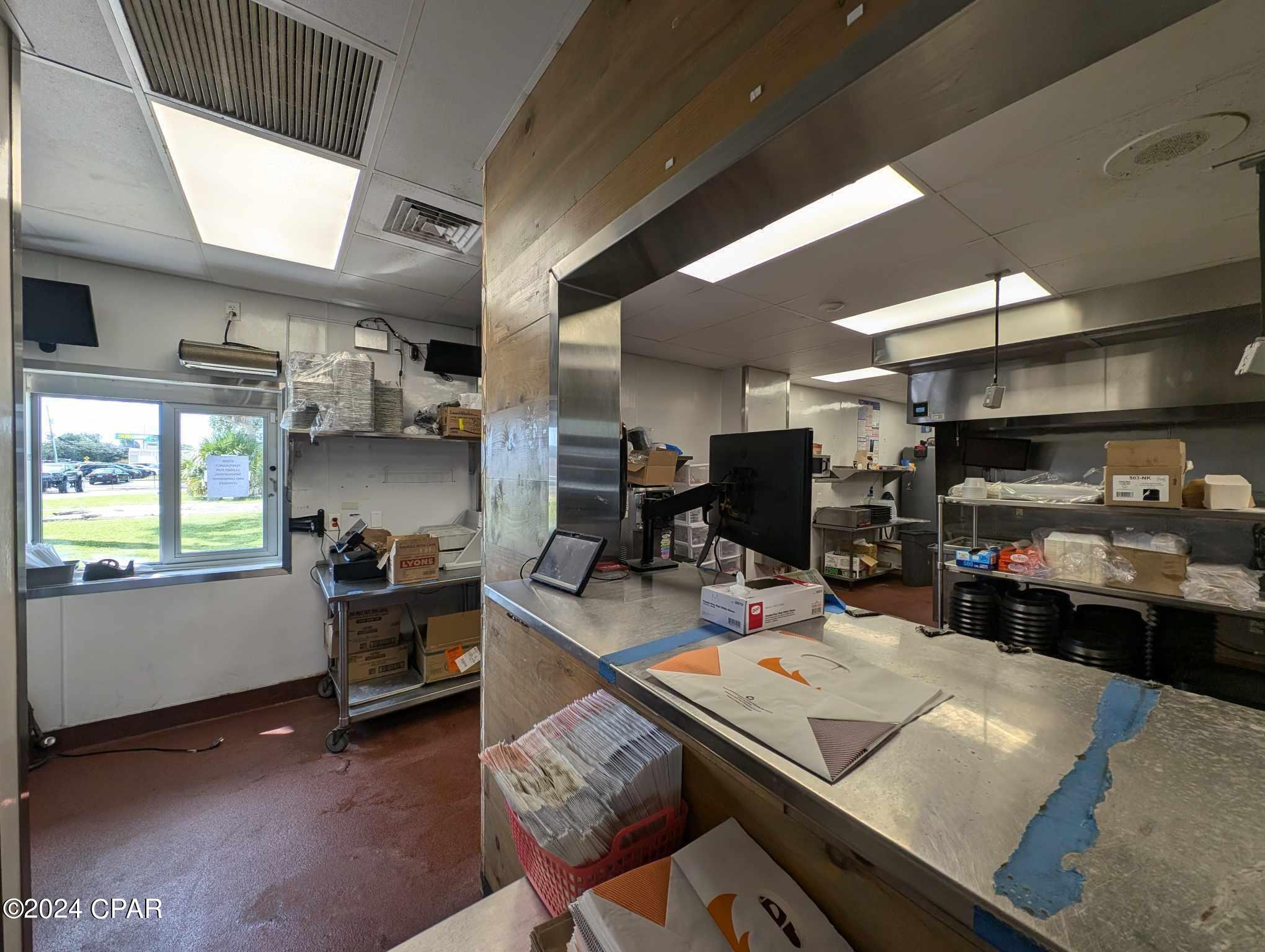 [No Recorded Subdiv] - Commercial Lease