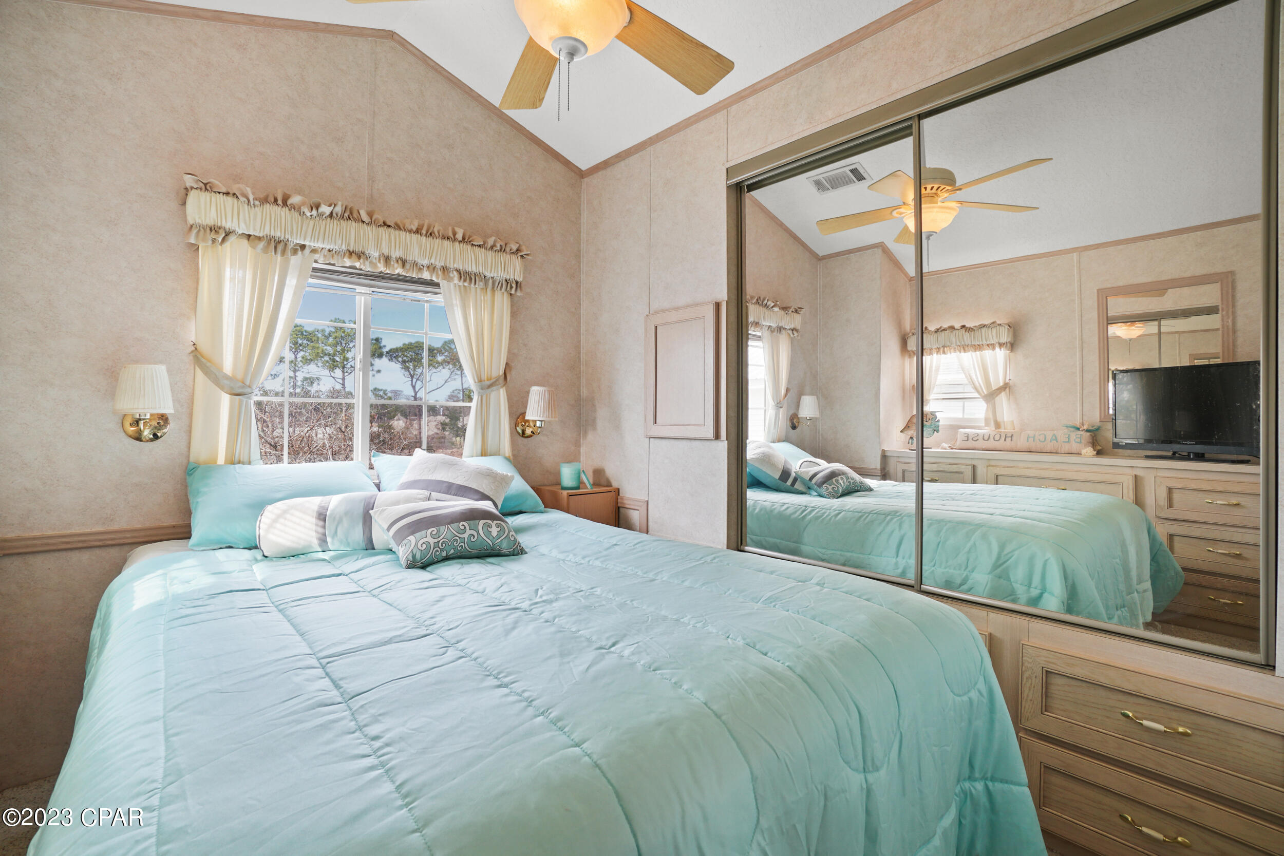 Emerald Pointe Resort - Residential