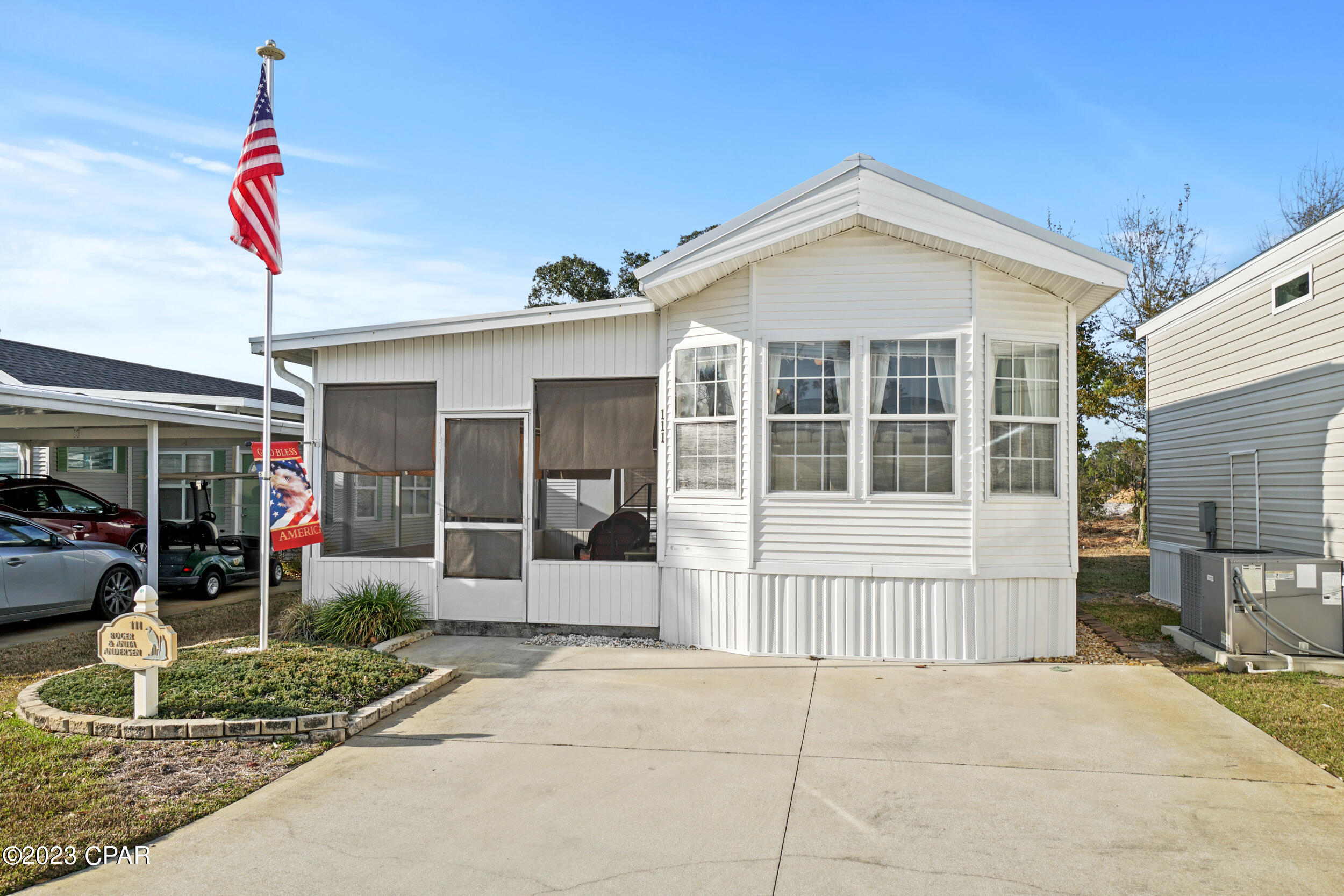 Emerald Pointe Resort - Residential