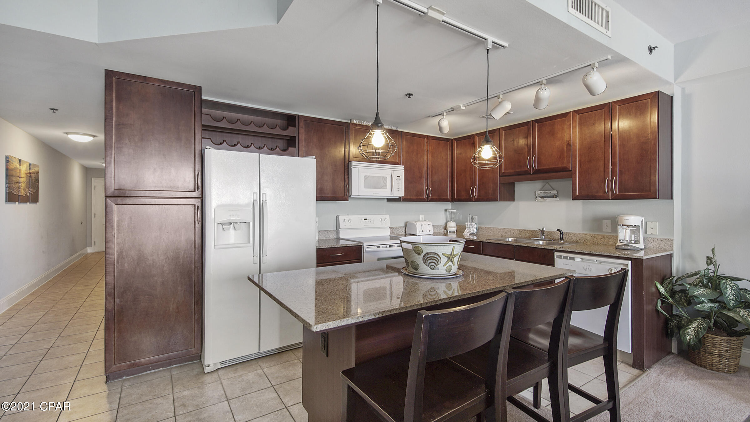 Laketown Wharf - Residential