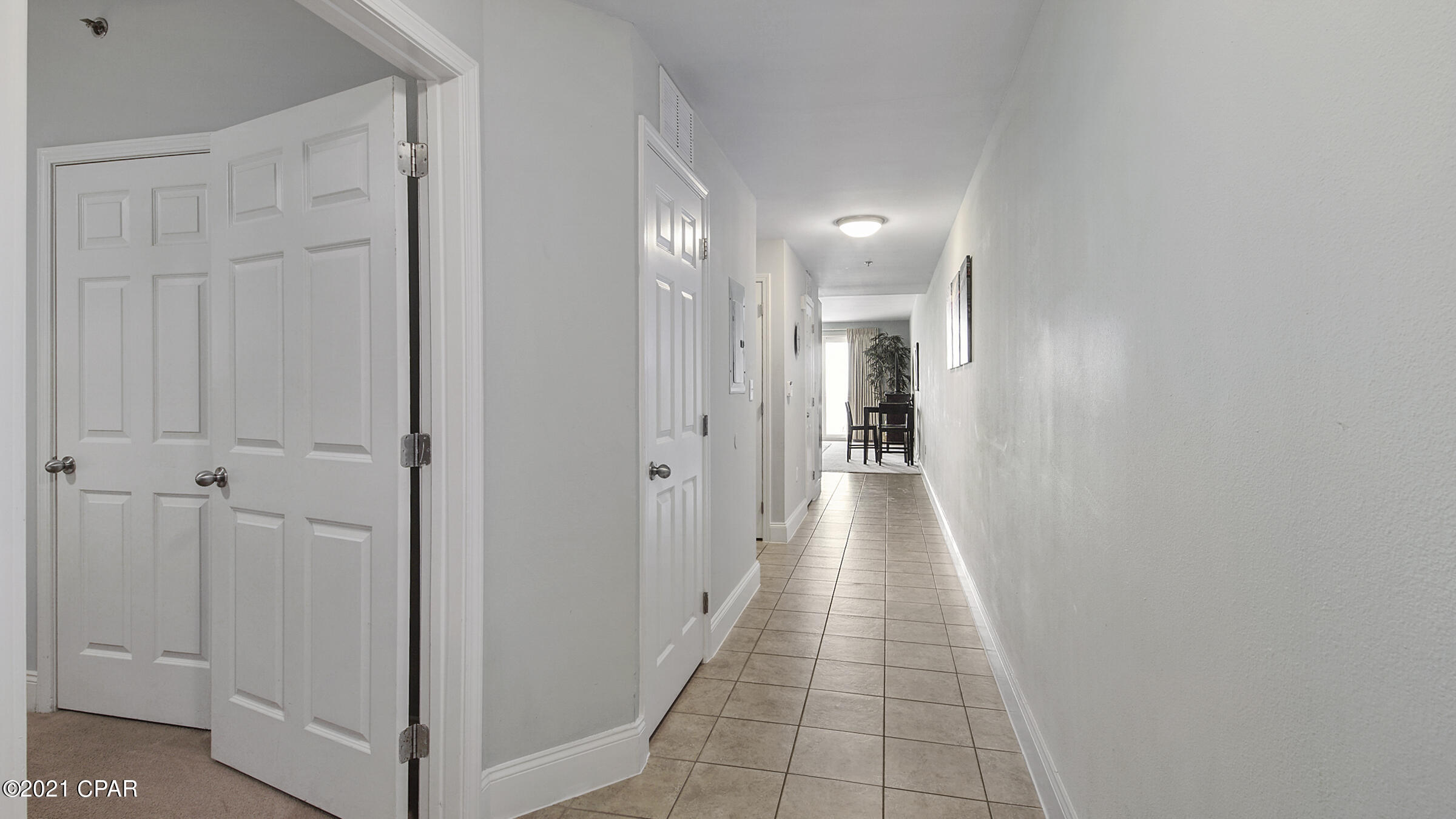 Laketown Wharf - Residential