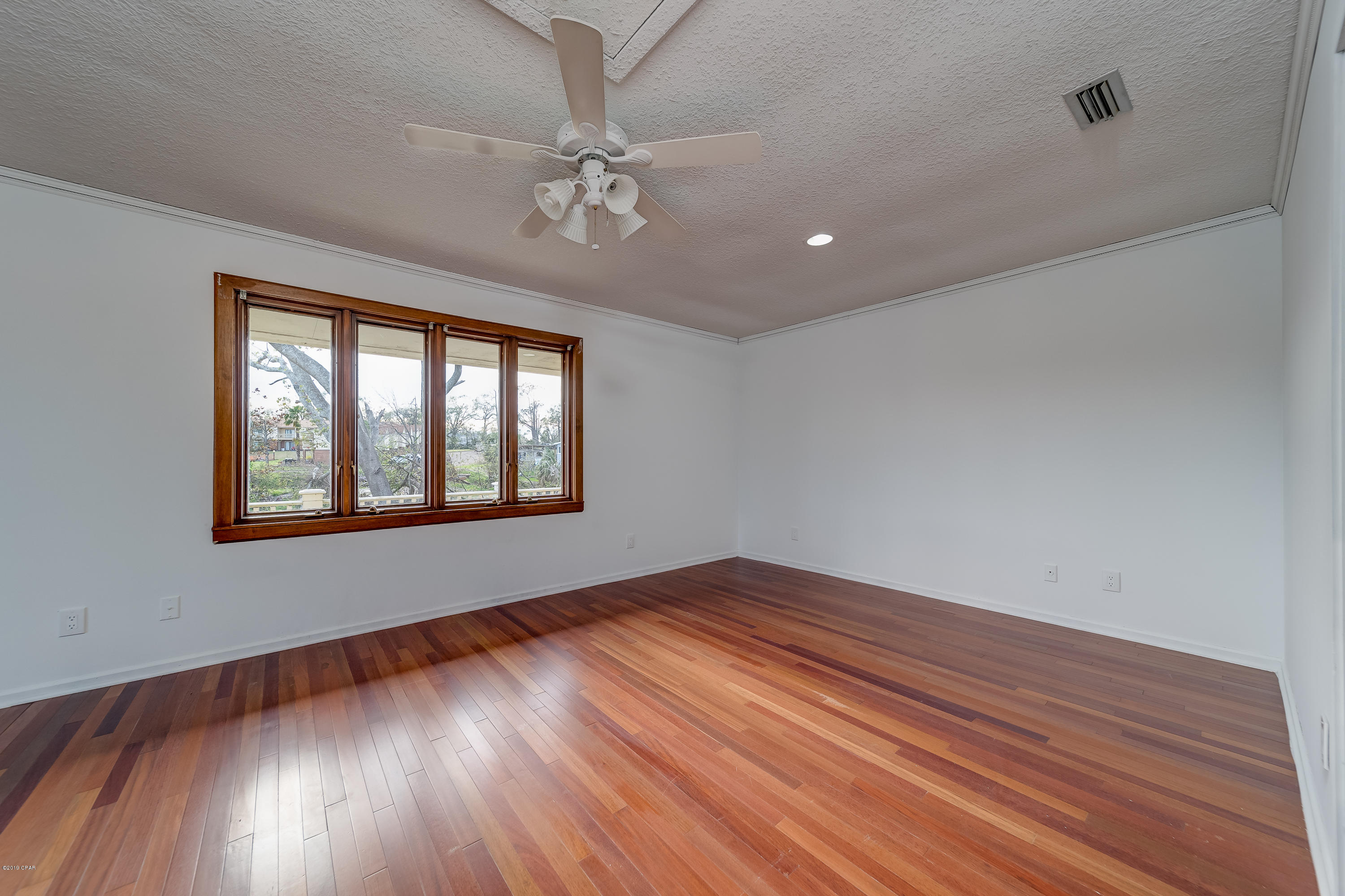 Caroline Add Unit 3 - Residential