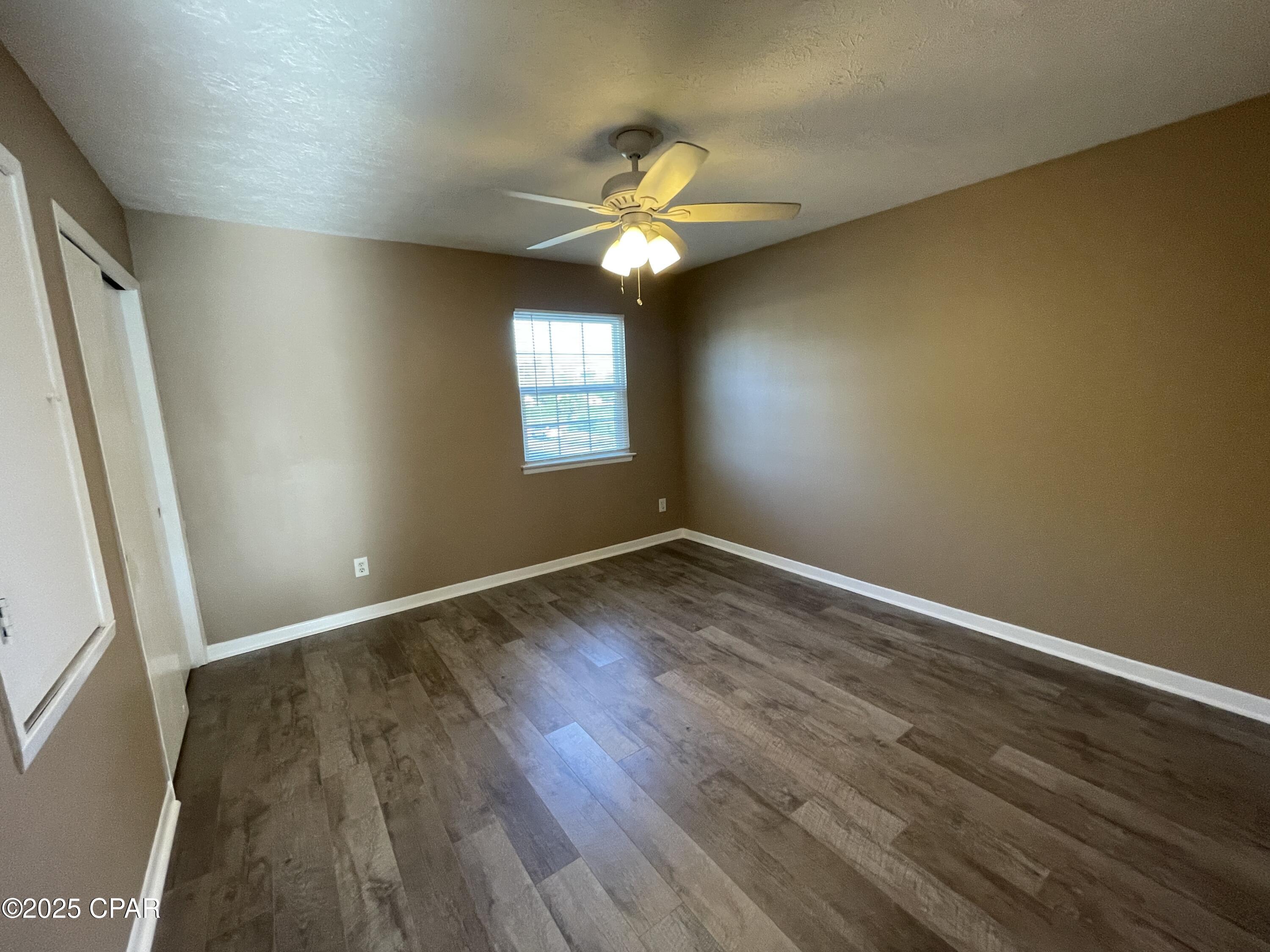 [No Recorded Subdiv] - Residential Lease