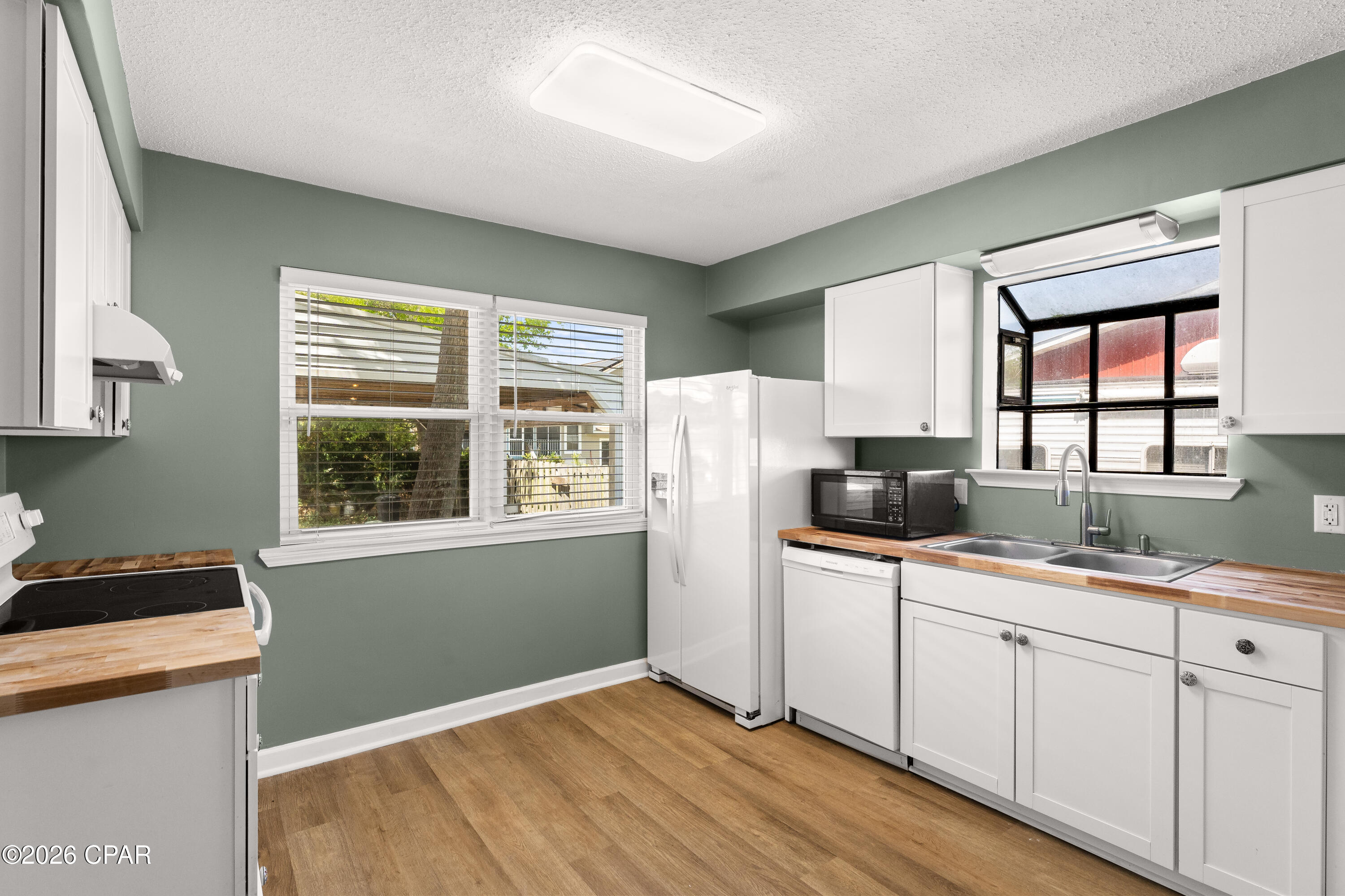 Waters Edge - Residential