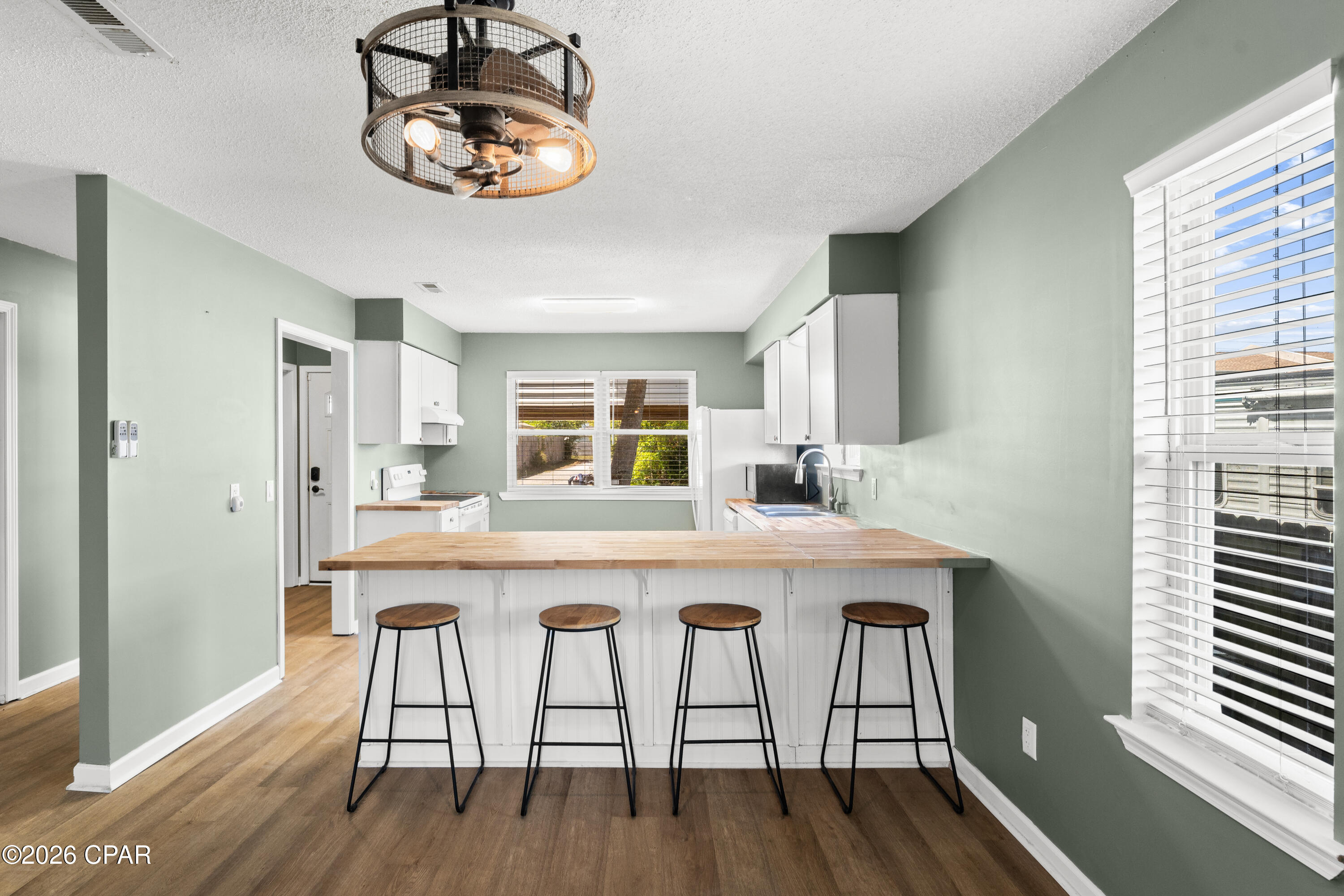 Waters Edge - Residential