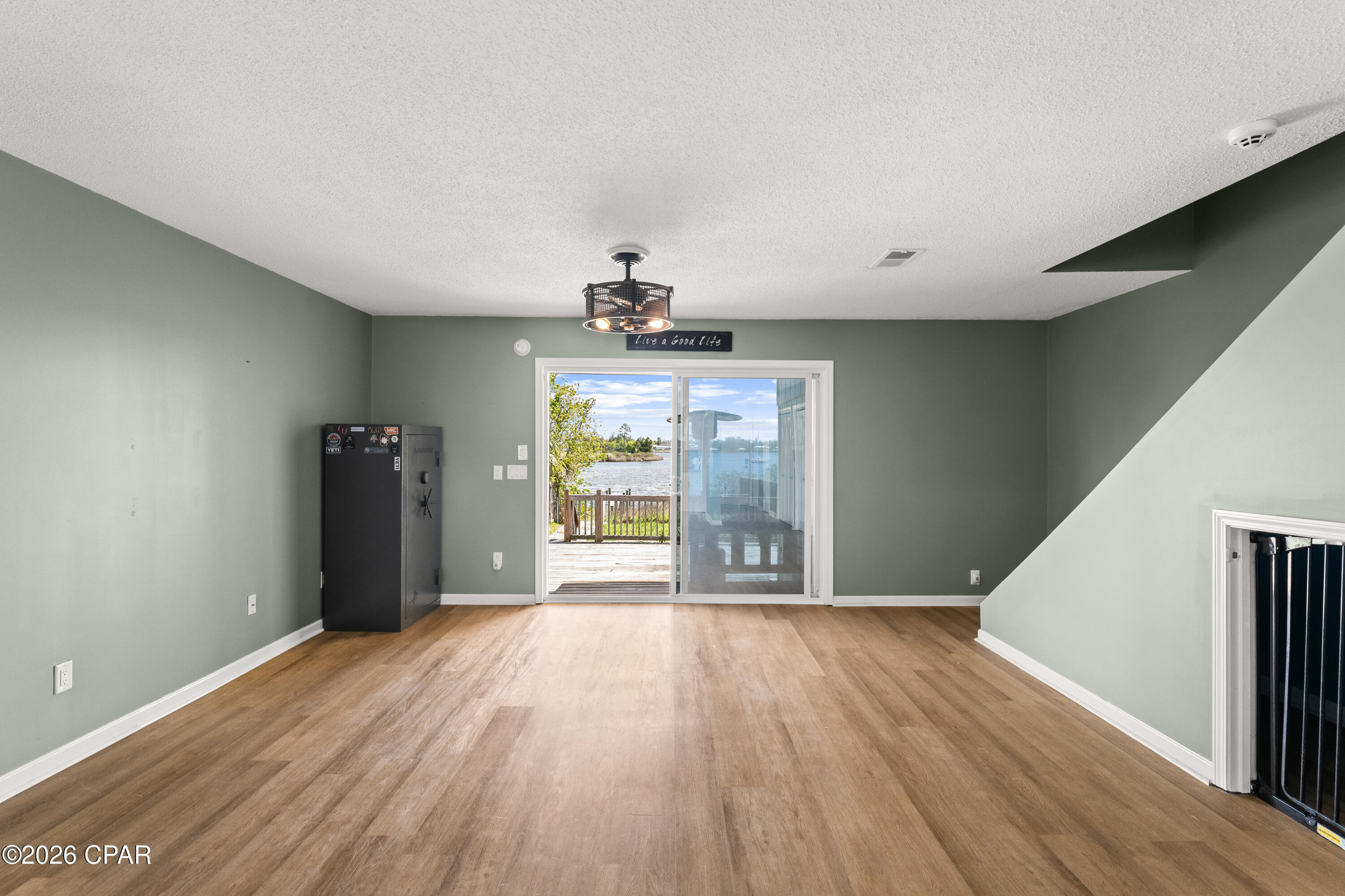 Waters Edge - Residential