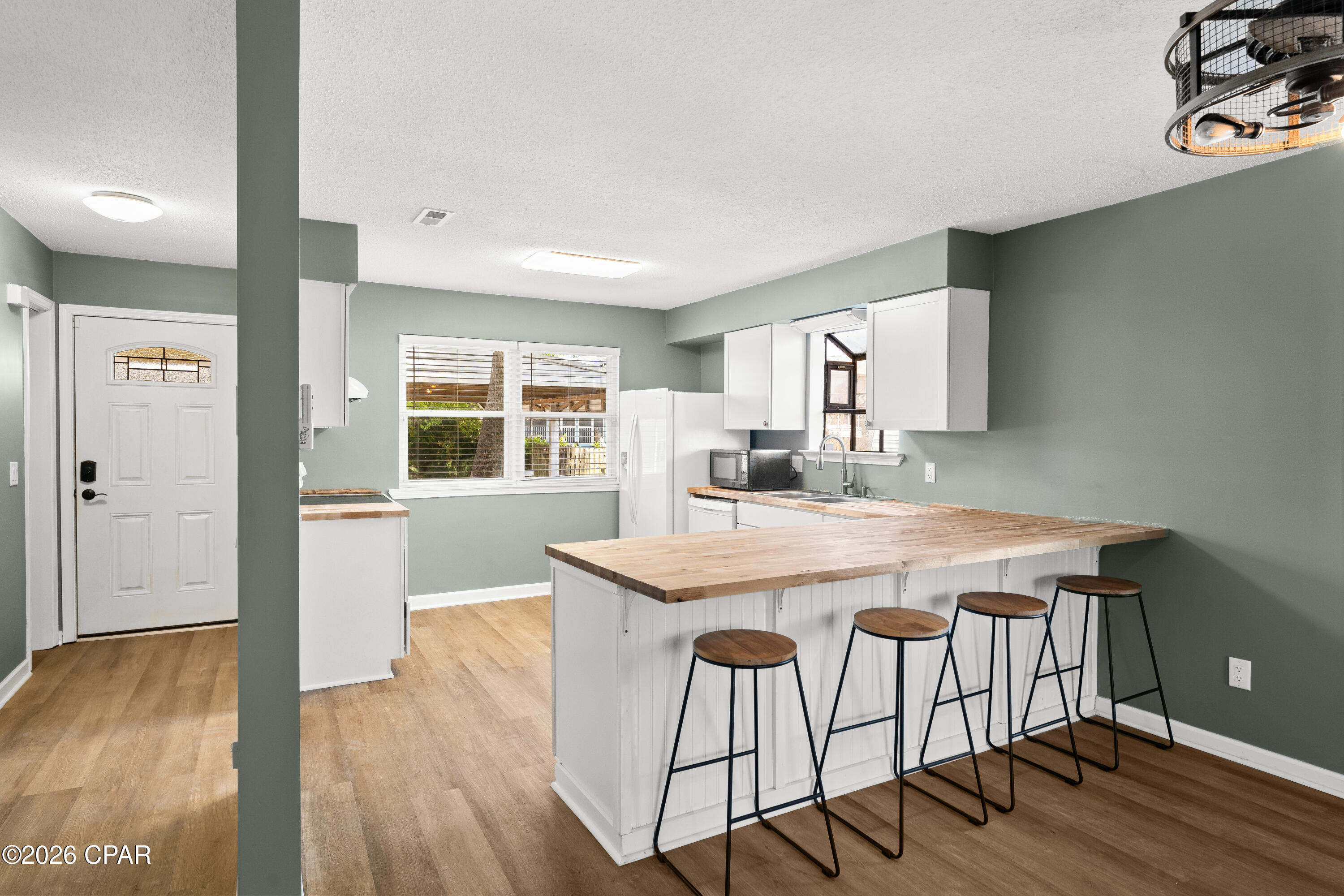 Waters Edge - Residential