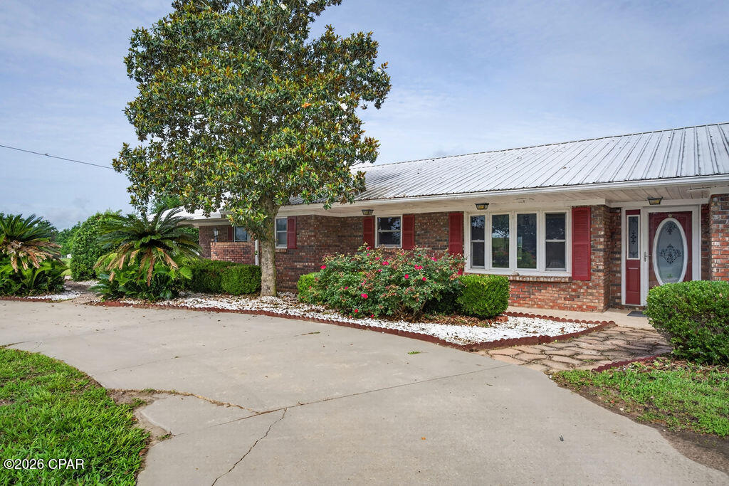 1712 Shamrock Lane
