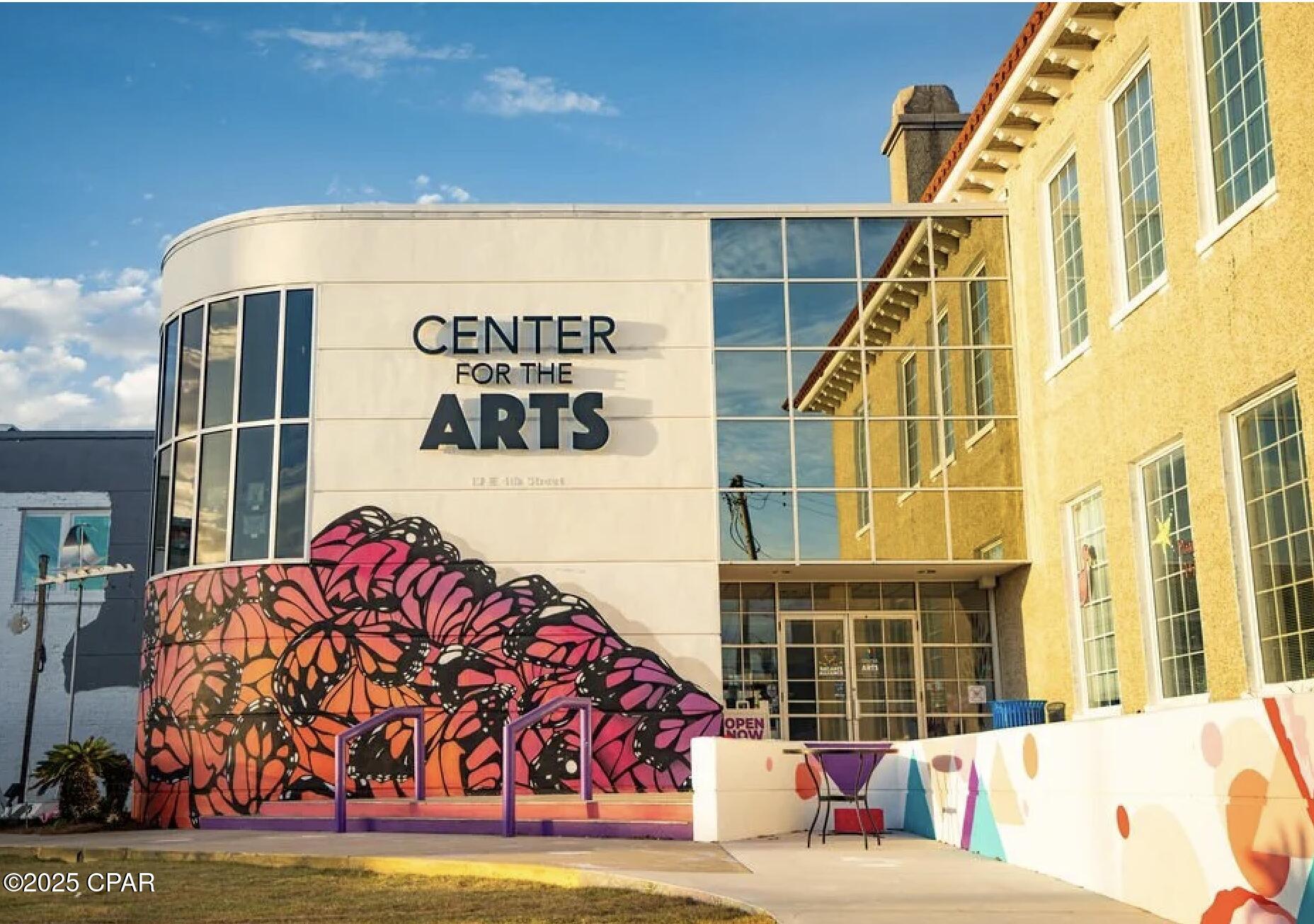 [No Recorded Subdiv] - Commercial Sale