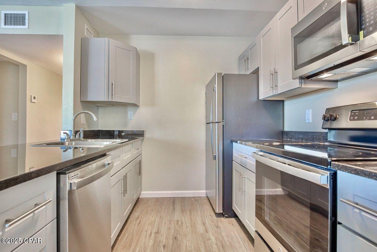 [No Recorded Subdiv] - Commercial Sale