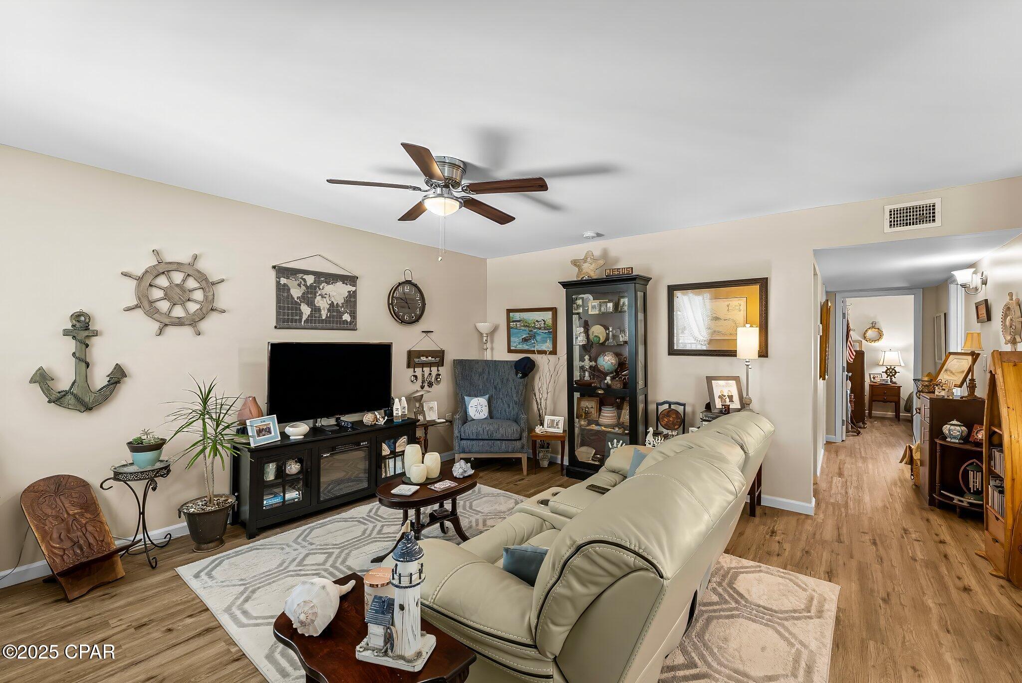 [No Recorded Subdiv] - Commercial Sale