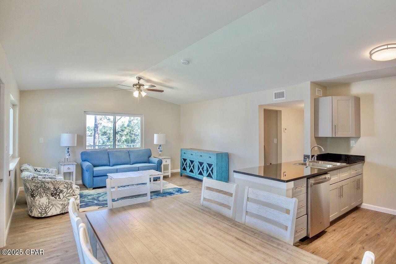 [No Recorded Subdiv] - Commercial Sale