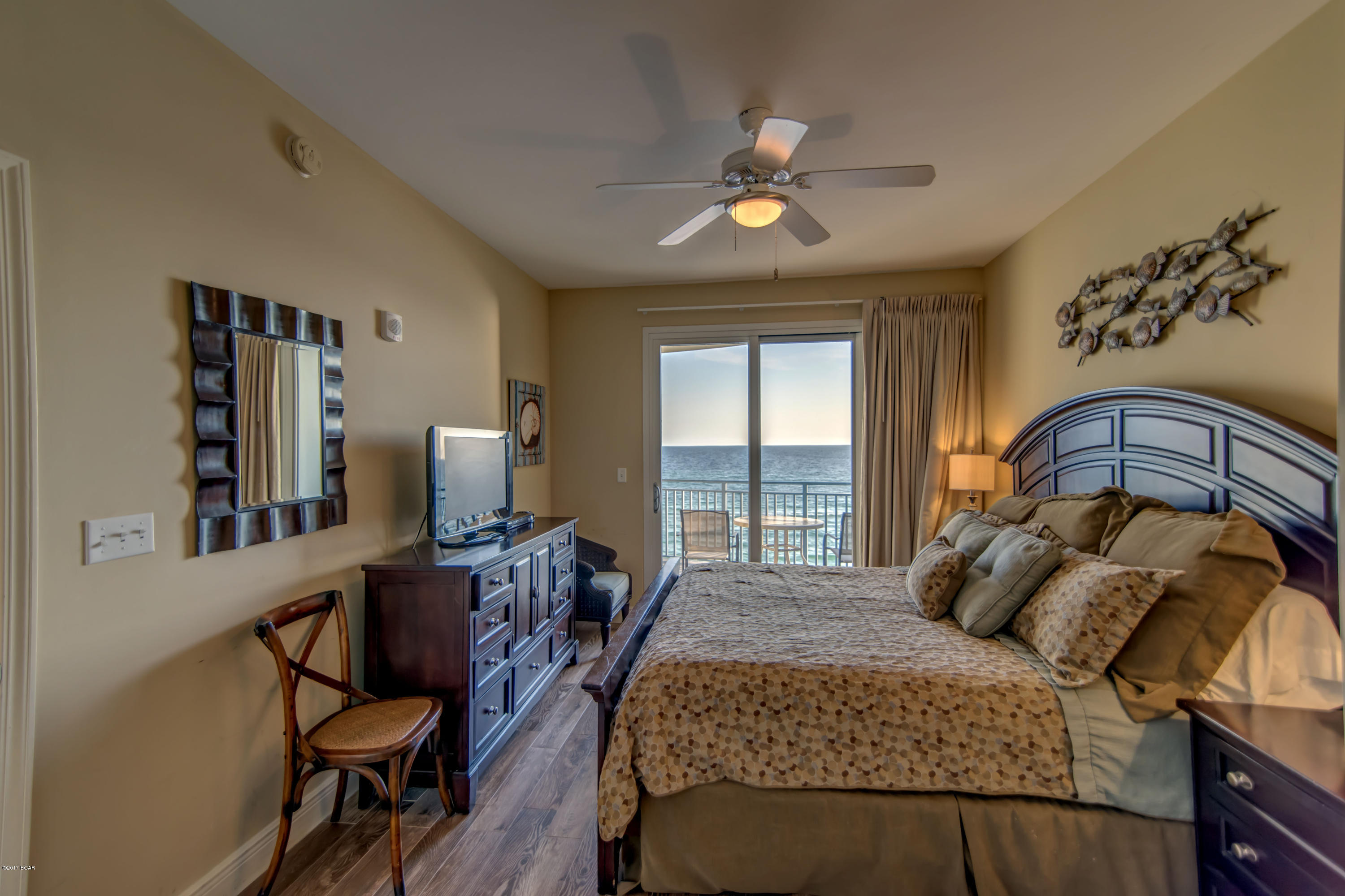 Sterling Breeze - Residential