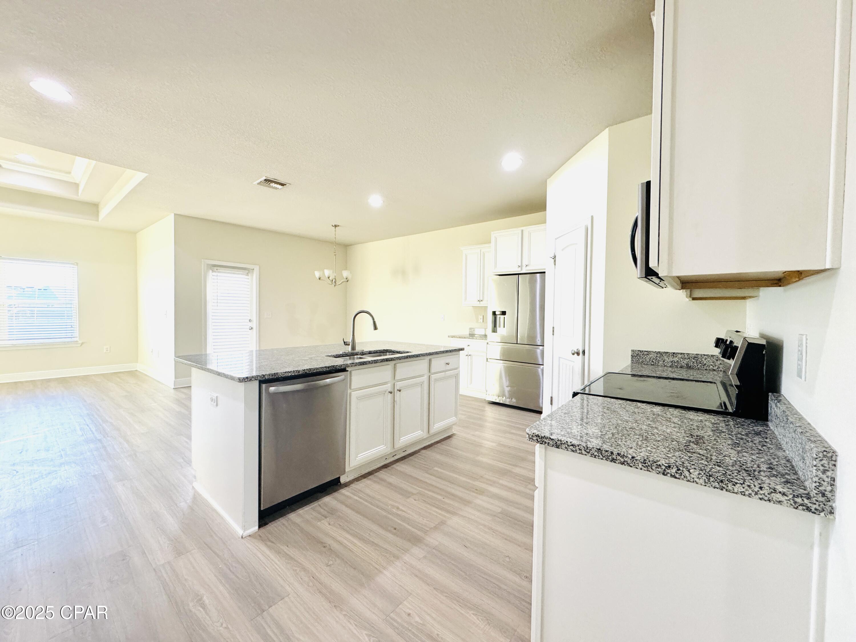 [No Recorded Subdiv] - Residential Lease