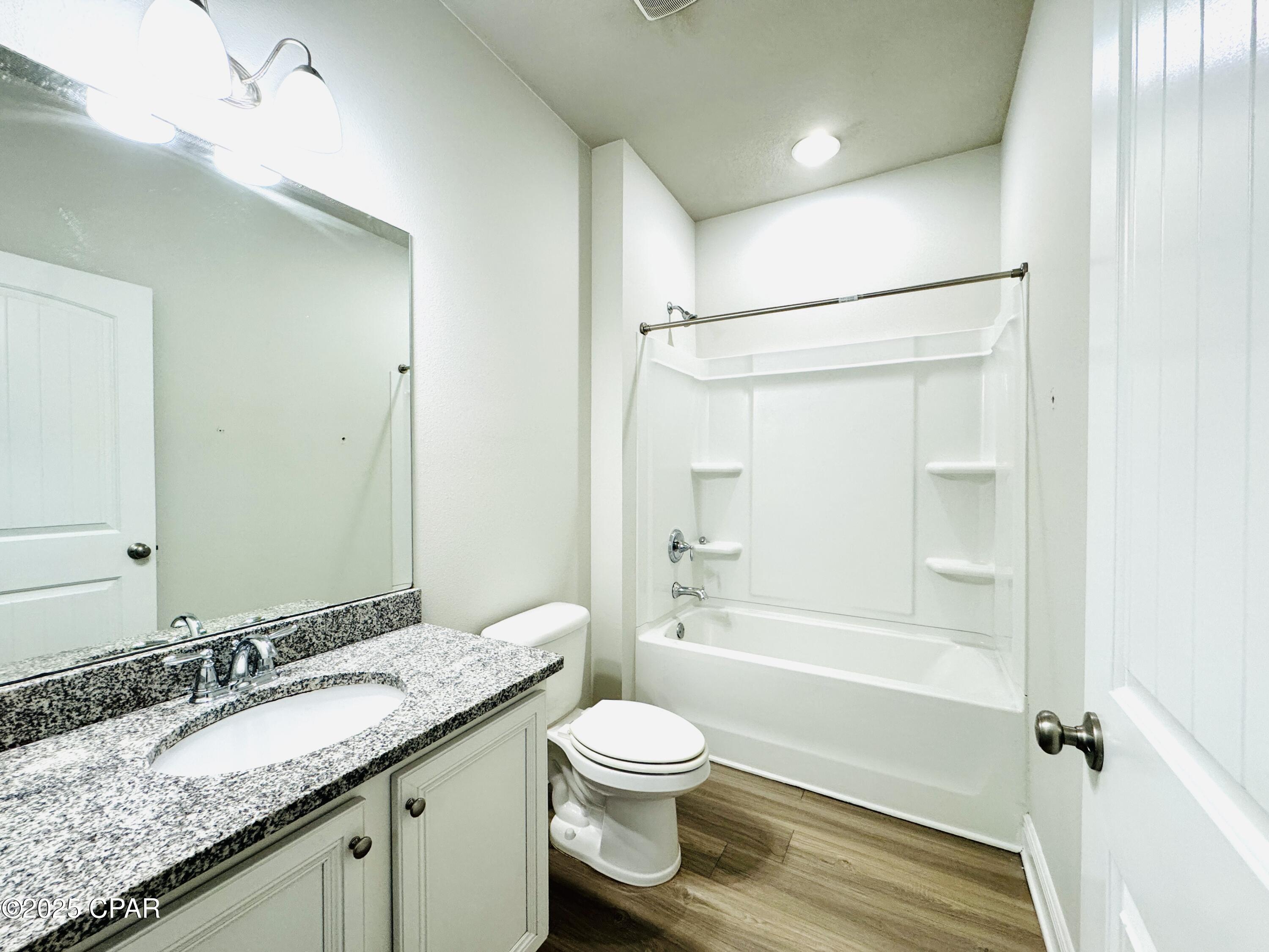 [No Recorded Subdiv] - Residential Lease