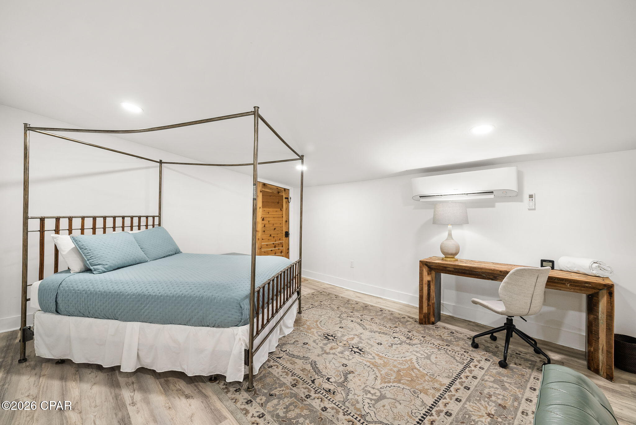 Cresent Bch Unit 1 - Residential