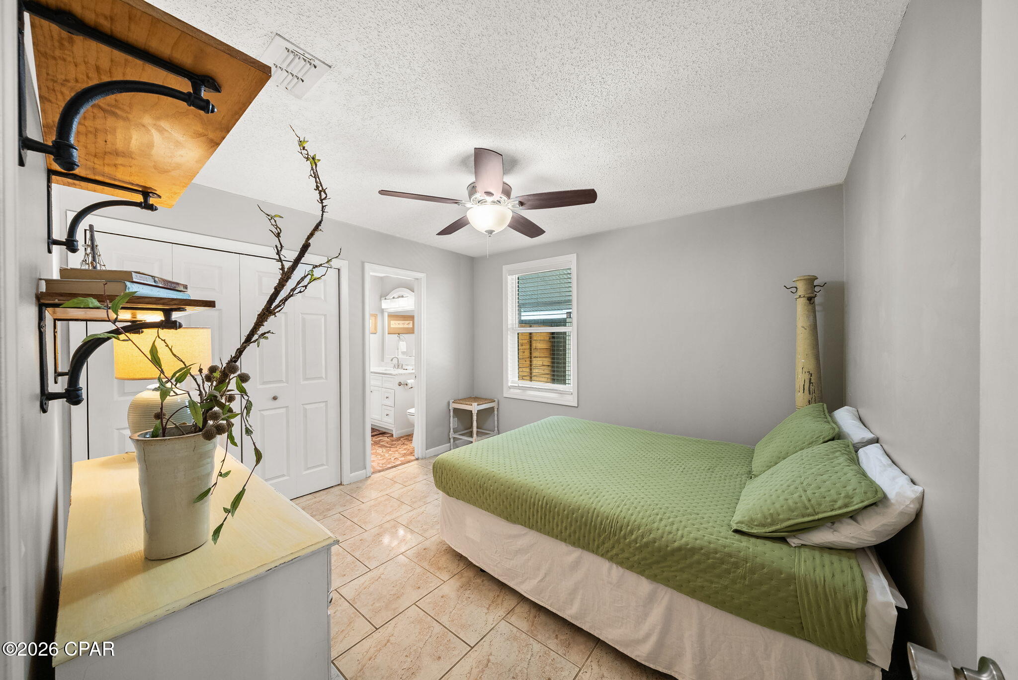 Cresent Bch Unit 1 - Residential