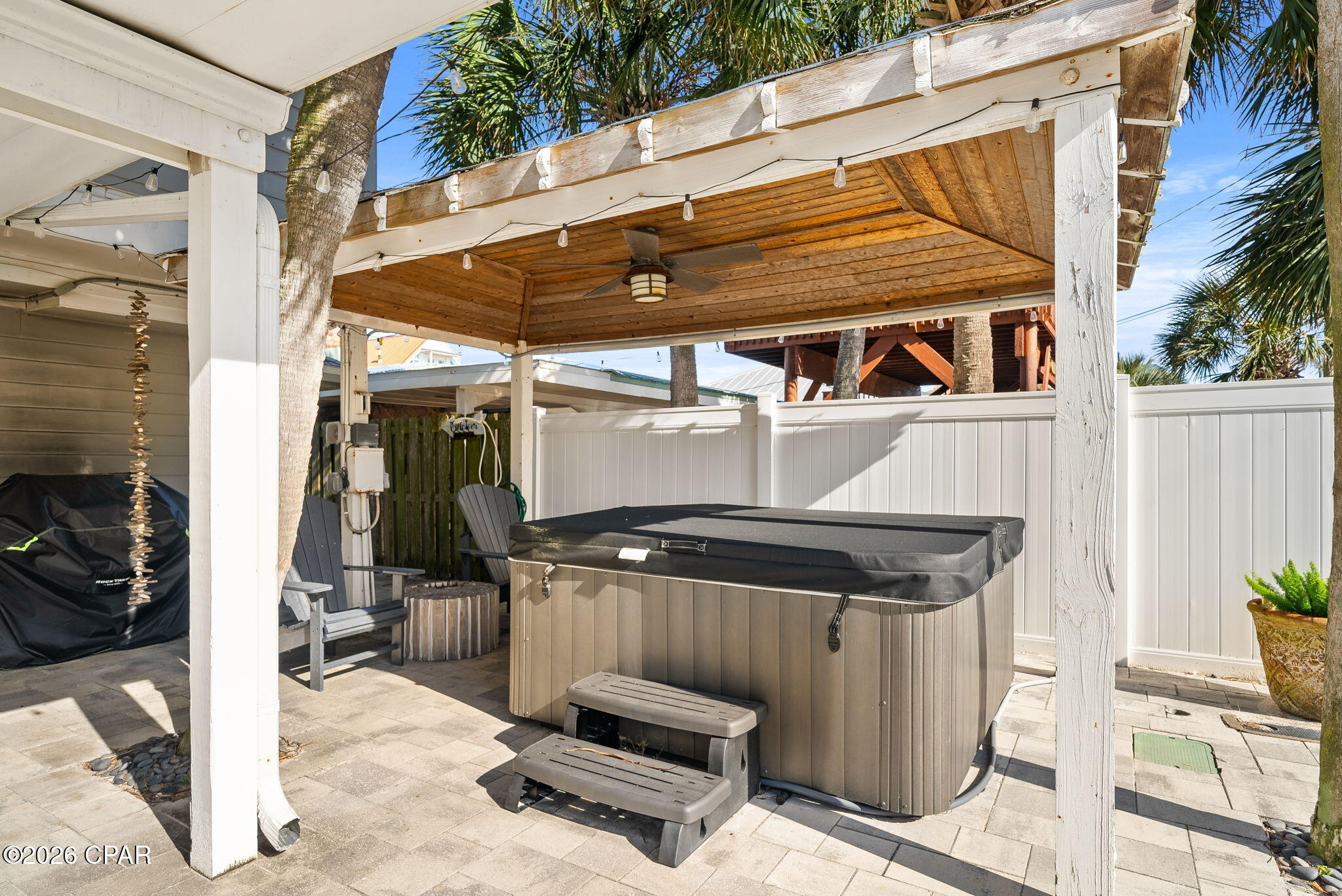 Cresent Bch Unit 1 - Residential