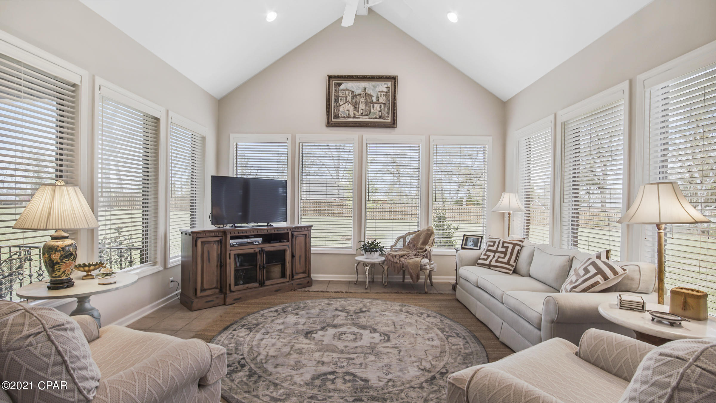 North Oaks - Residential