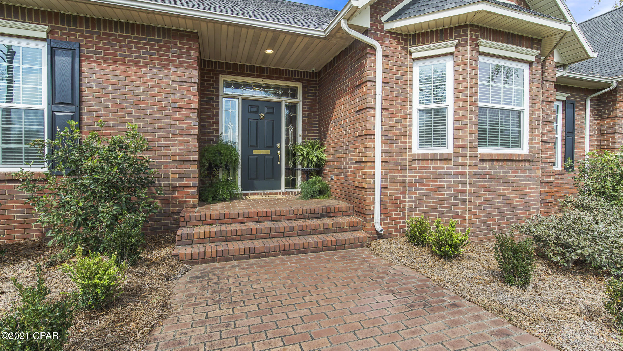 North Oaks - Residential