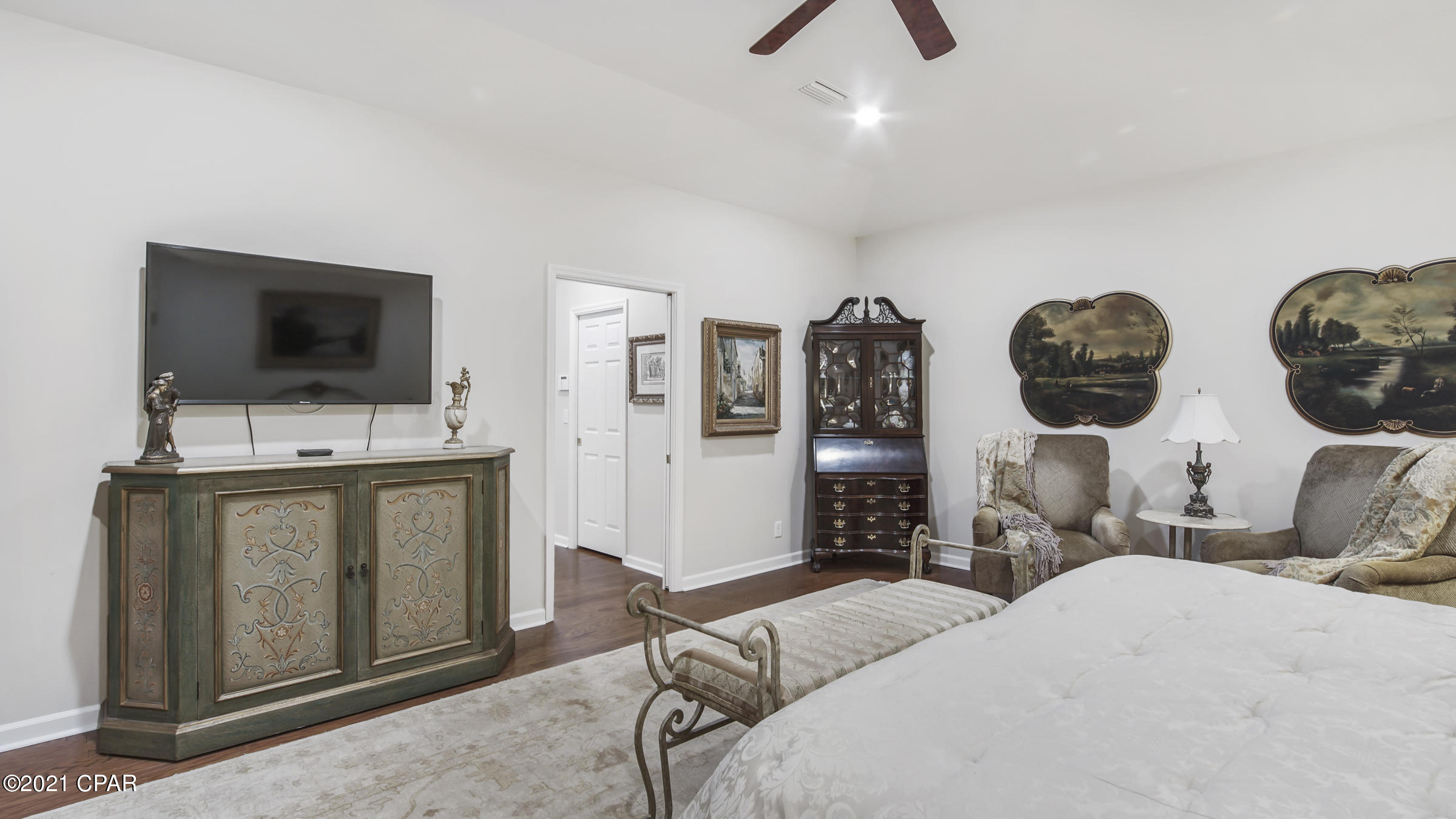 North Oaks - Residential