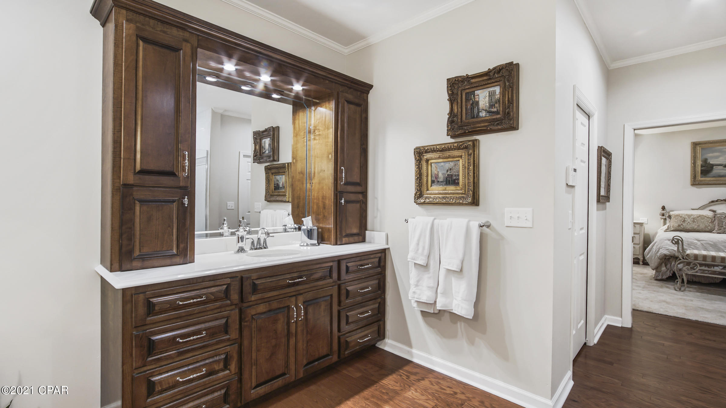 North Oaks - Residential