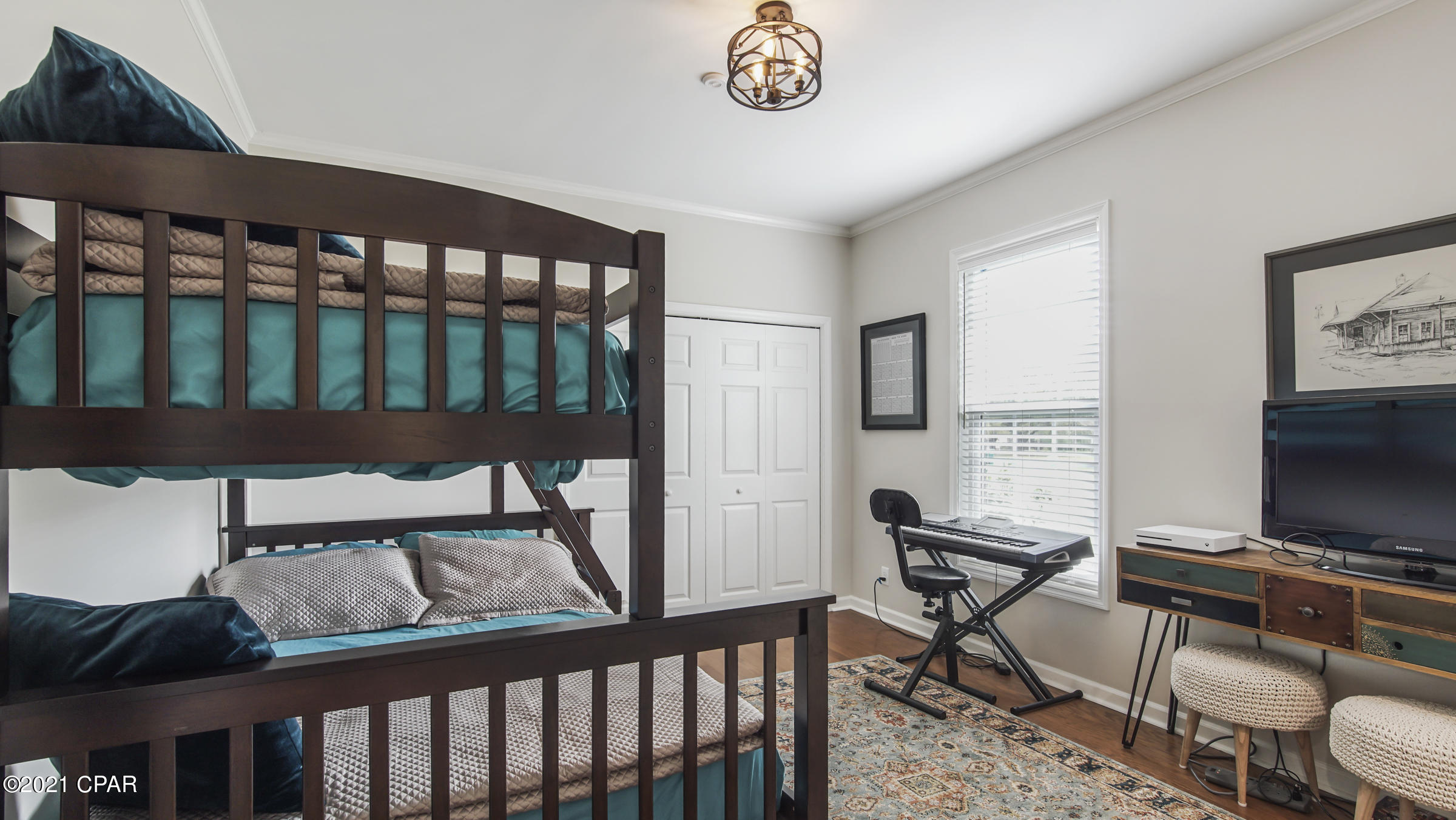 North Oaks - Residential