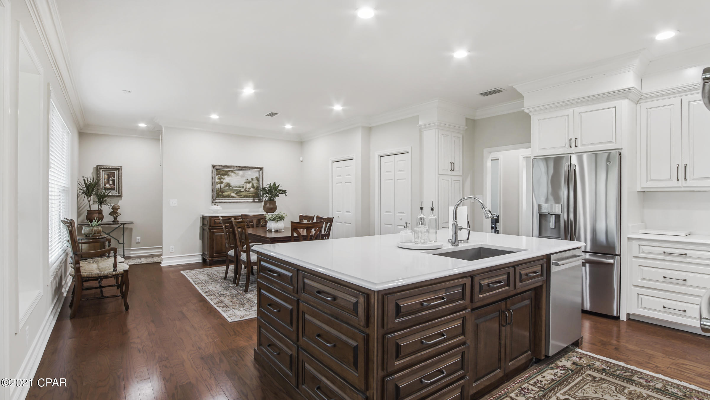 North Oaks - Residential