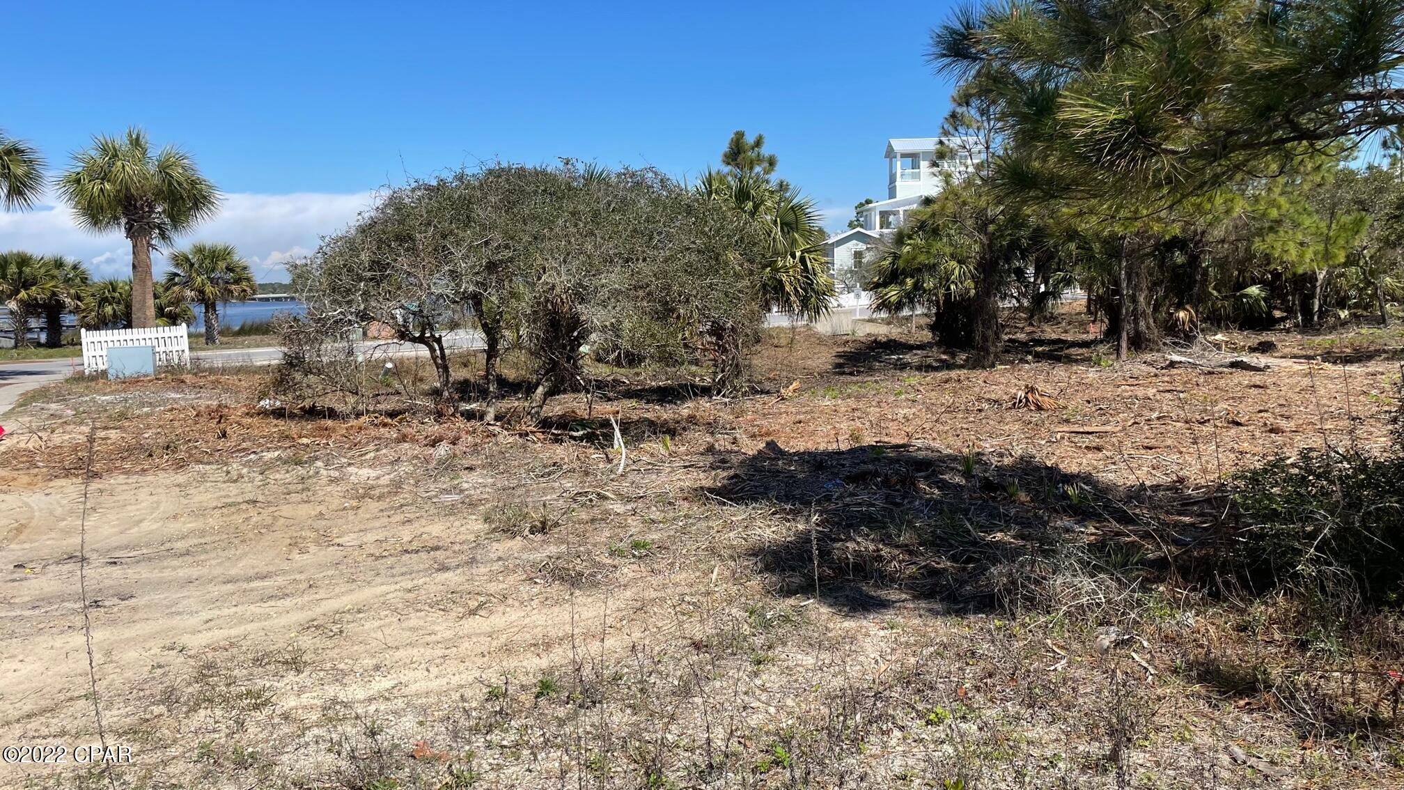 Carillon Beach - Land