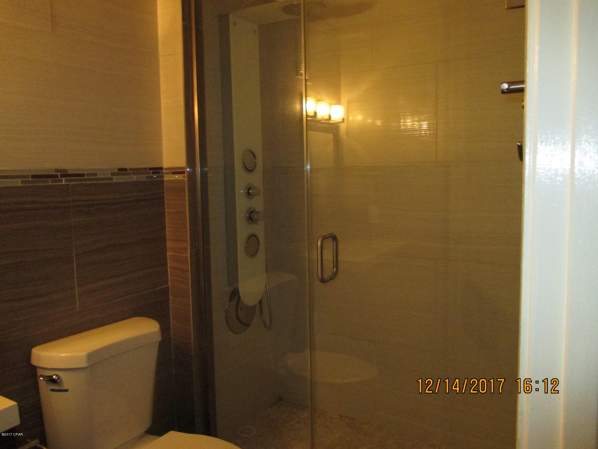 Bay Club Condo Ph 1 - Residential Lease