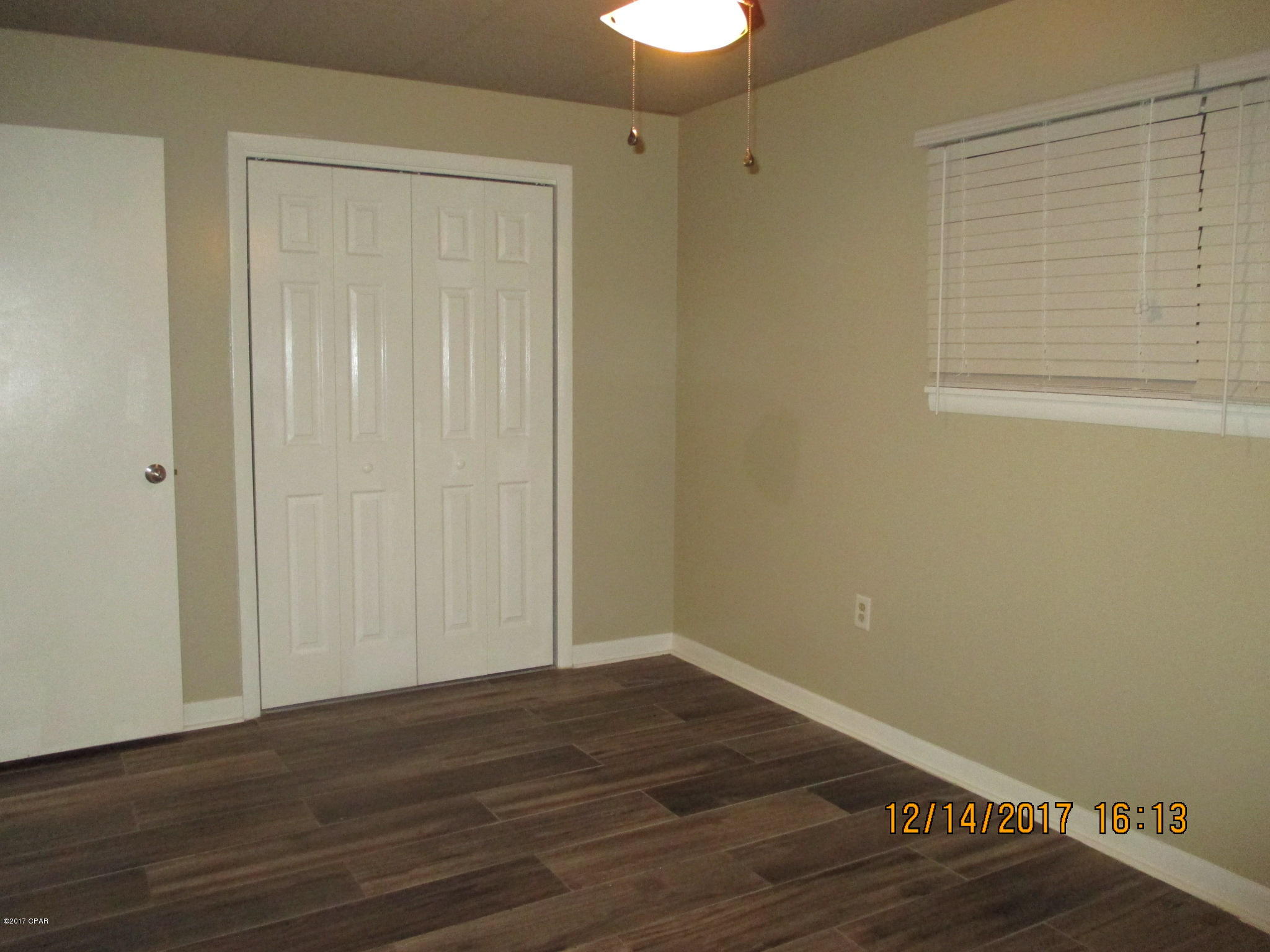 Bay Club Condo Ph 1 - Residential Lease