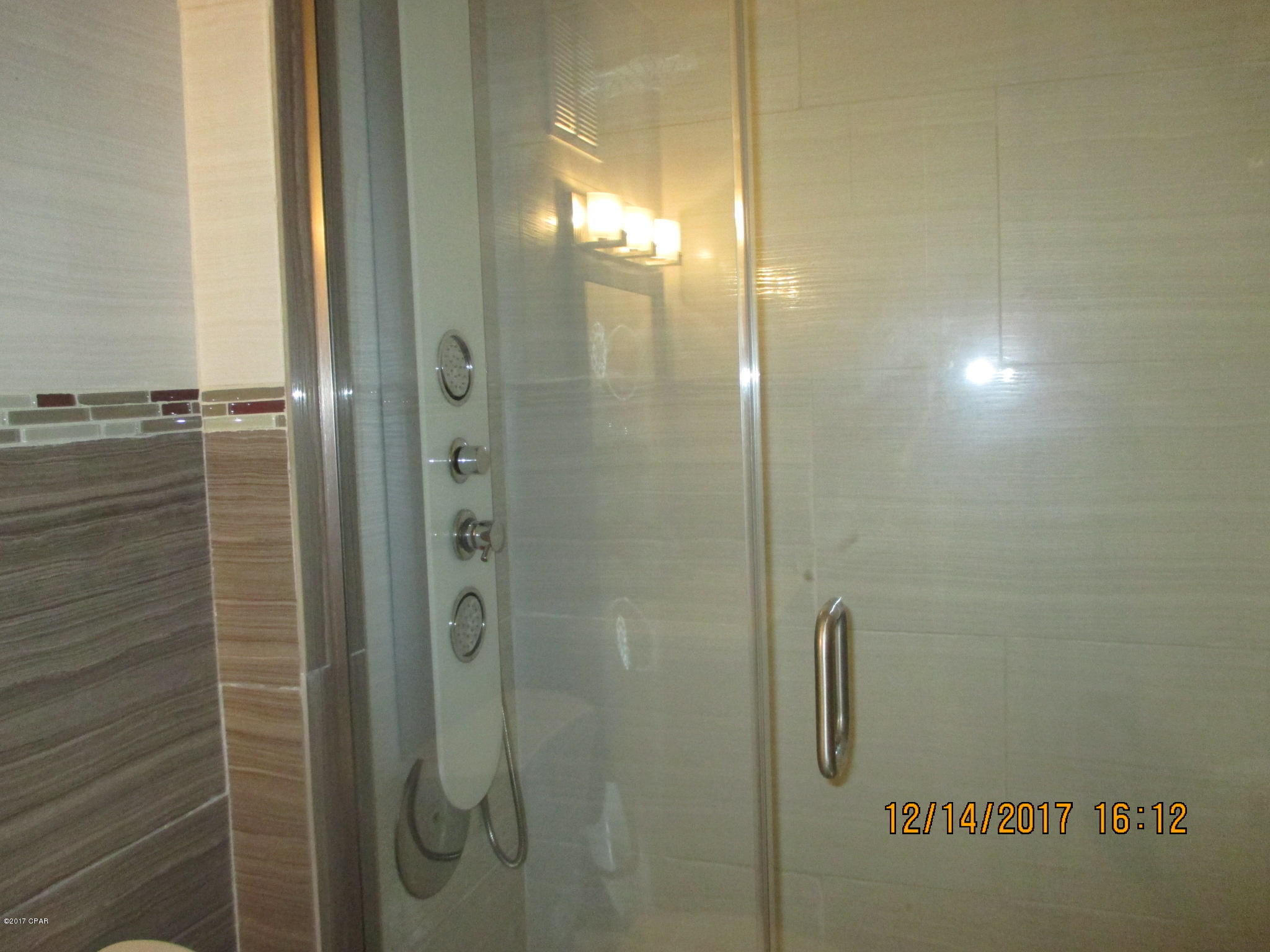 Bay Club Condo Ph 1 - Residential Lease