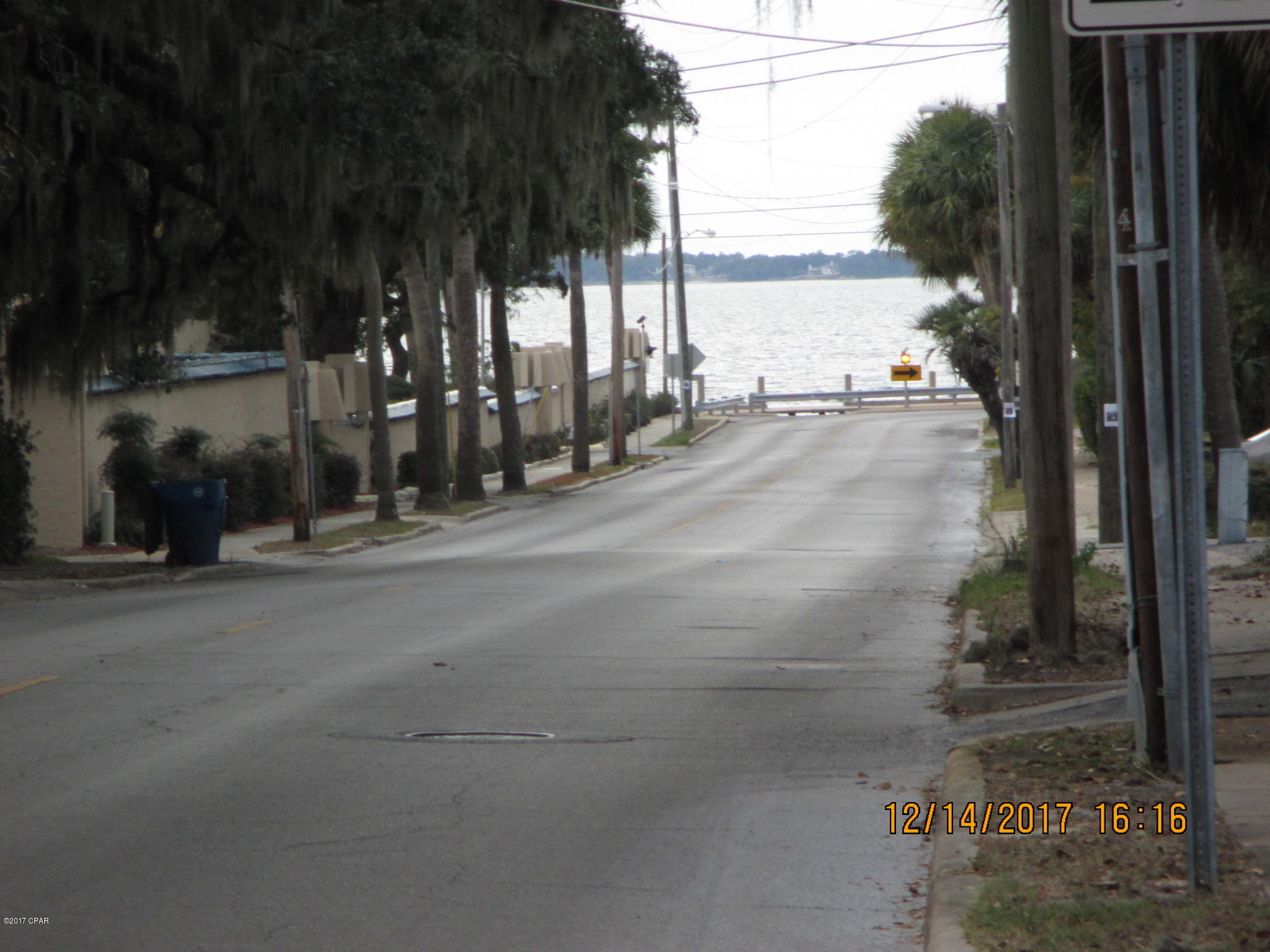 Bay Club Condo Ph 1 - Residential Lease