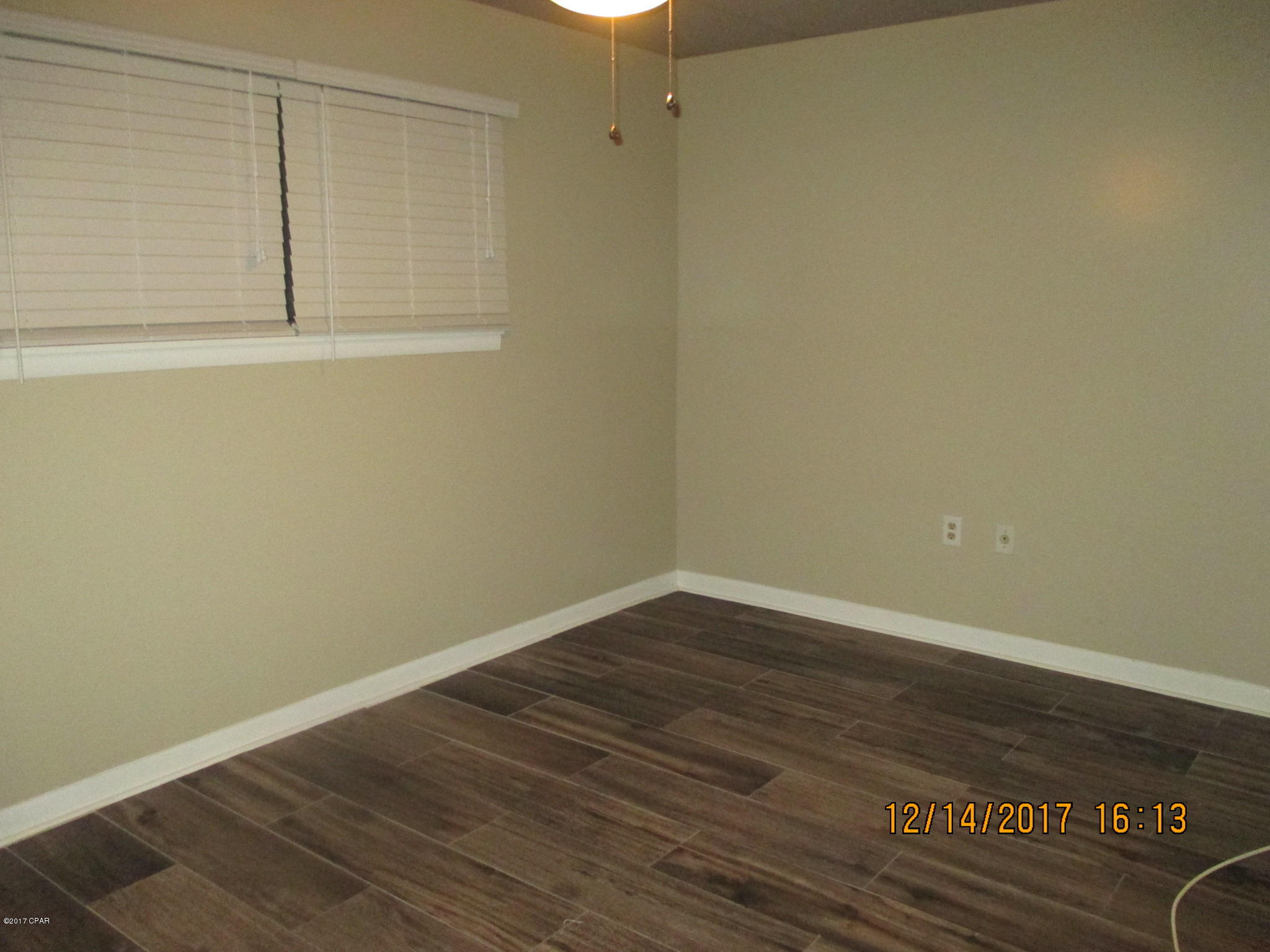 Bay Club Condo Ph 1 - Residential Lease