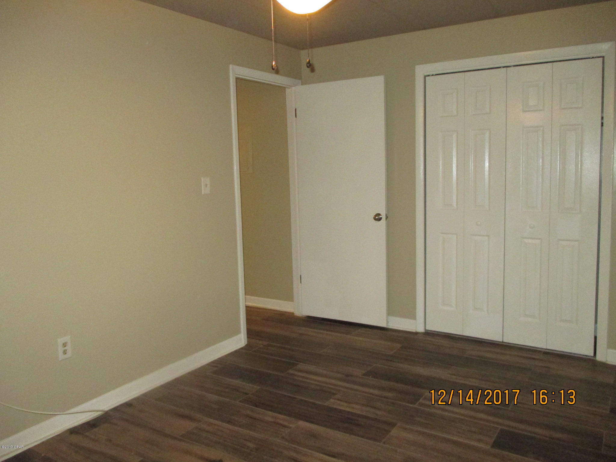 Bay Club Condo Ph 1 - Residential Lease