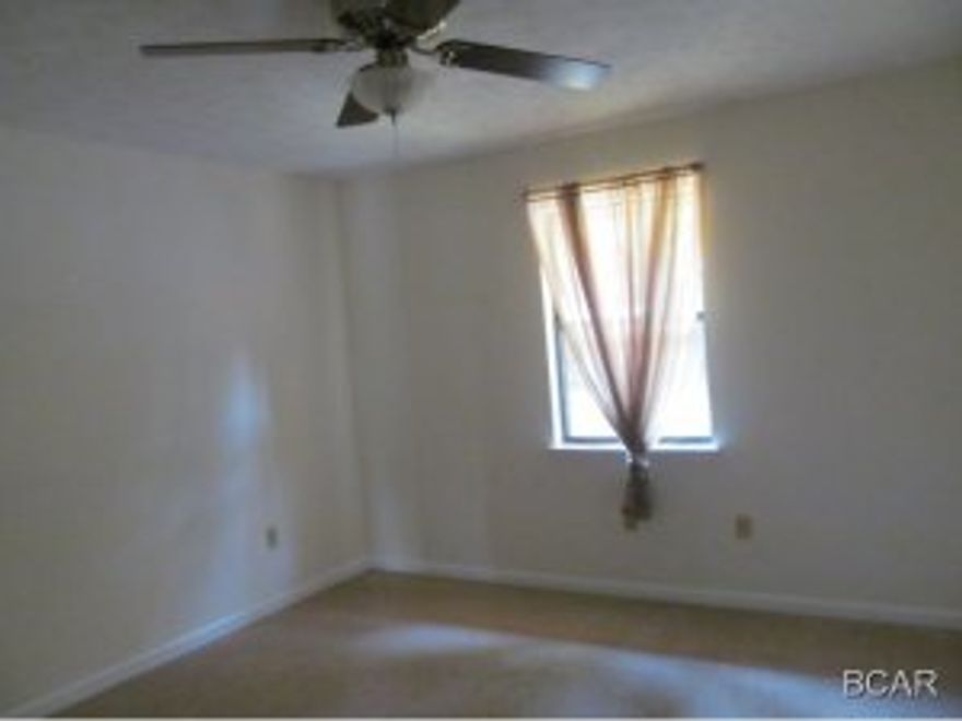 This is a nice brick home that offers 3 bedrooms 2 full baths with a wood burning fireplace. The home also offers a fenced back yard and a 2 car garage. This is an open floor plan with split bedroom. There is tile in the kitchen, livingroom and hallway. Ceiling fans and a nice bay window in the living area. Breafast bar in the kitchen. The home also has an enclosed screened patio.