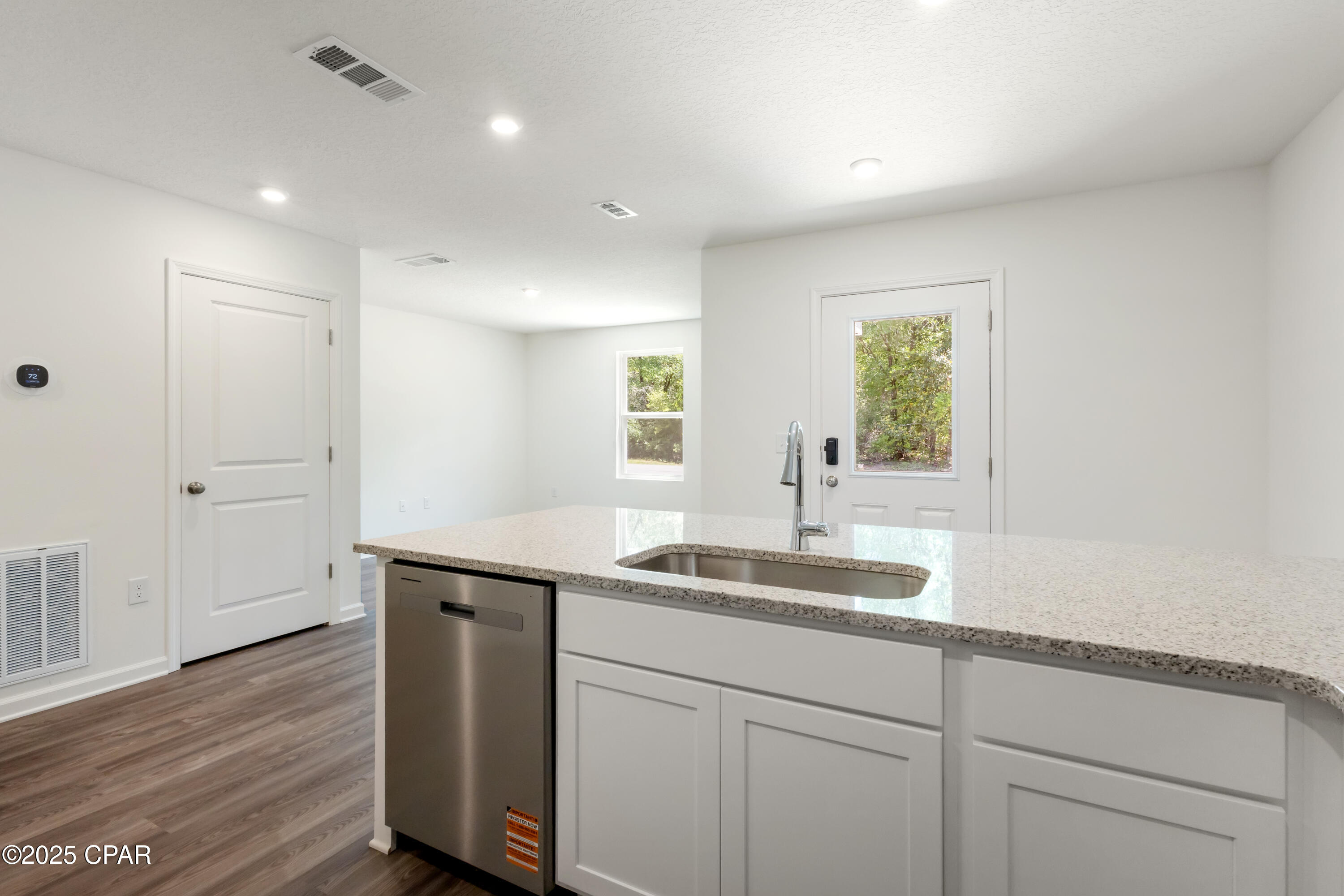 Sunny Hills - Residential