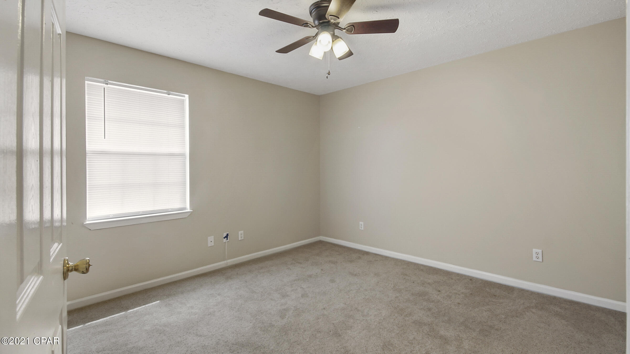 Shadow Bay Unit 5 - Residential