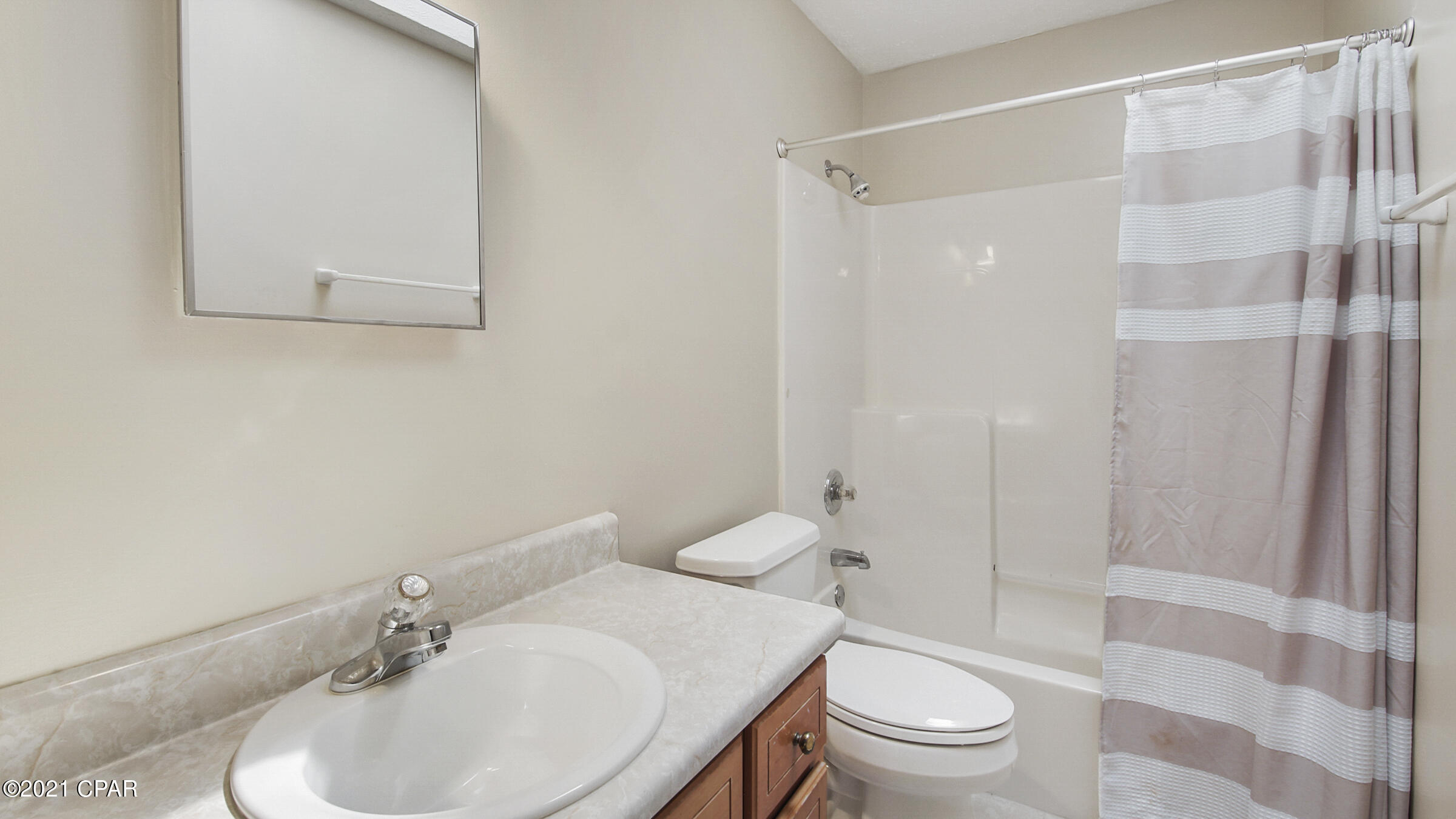 Shadow Bay Unit 5 - Residential