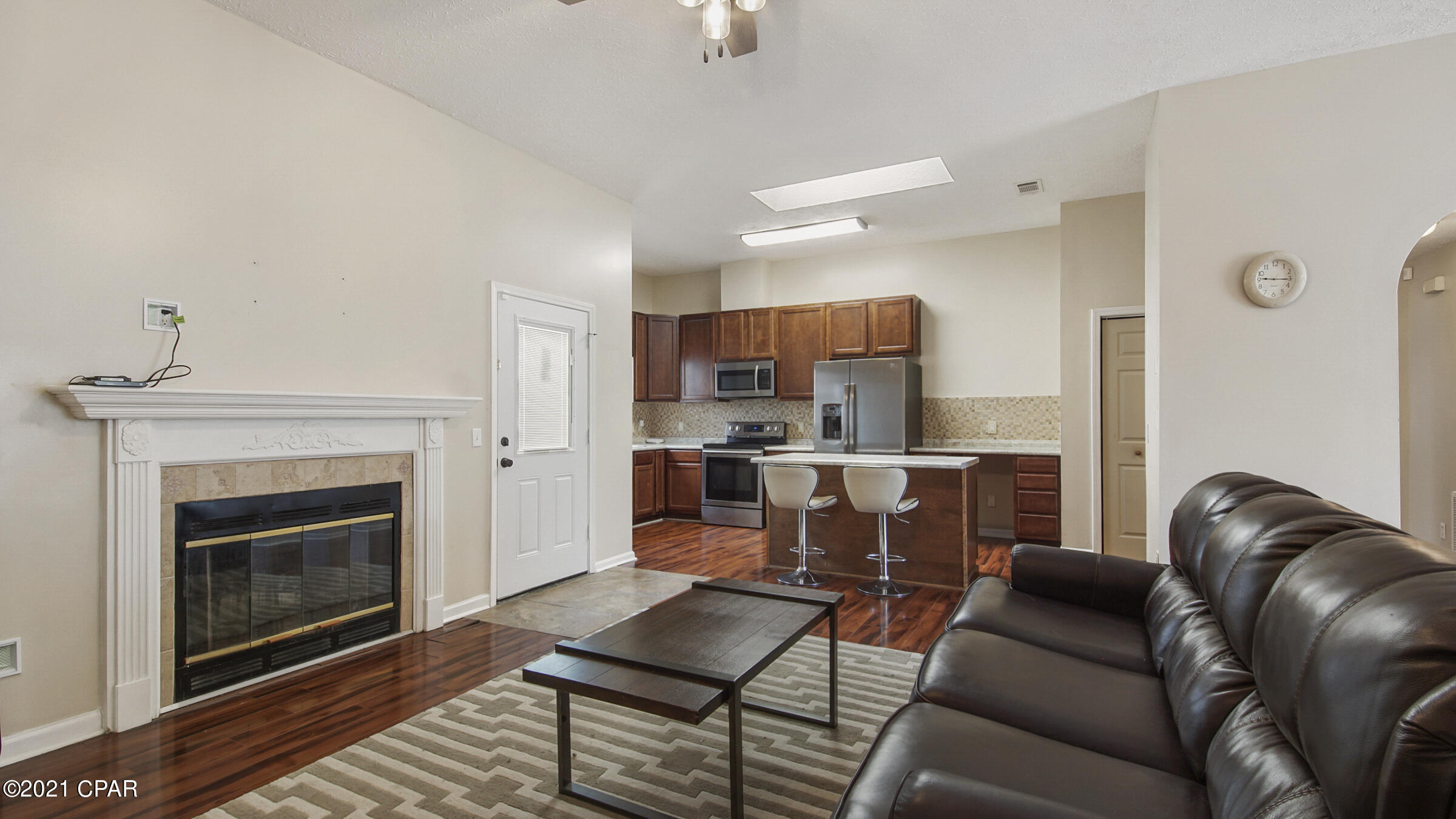 Shadow Bay Unit 5 - Residential