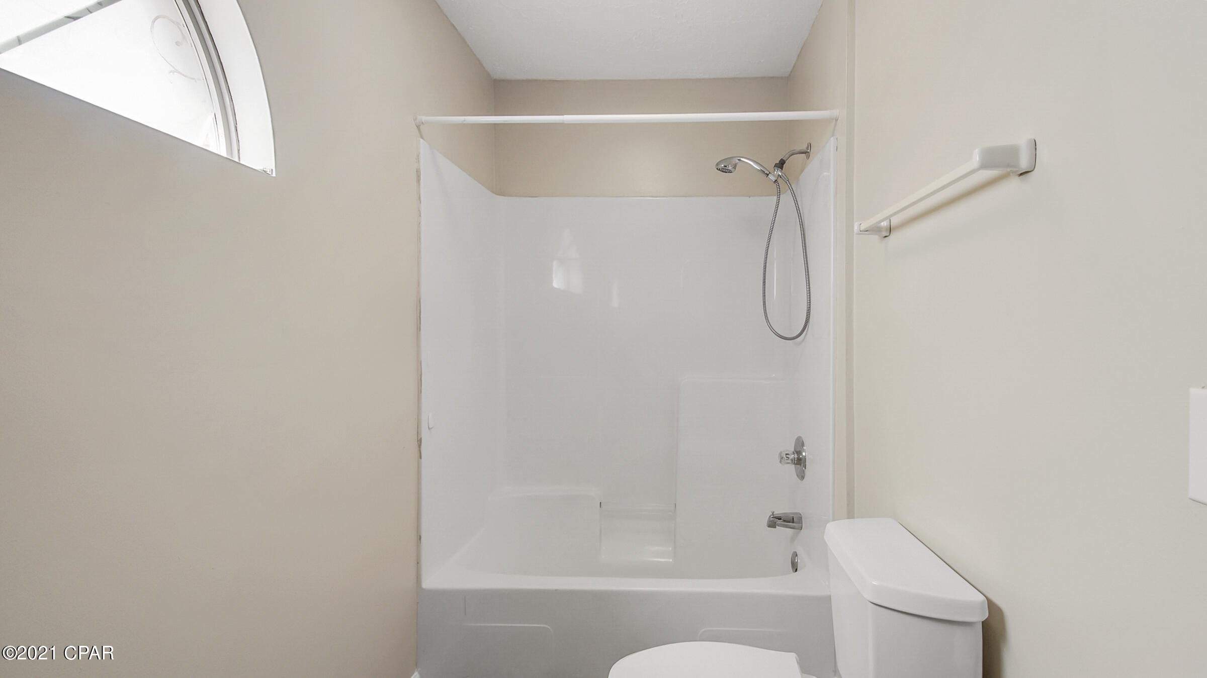 Shadow Bay Unit 5 - Residential