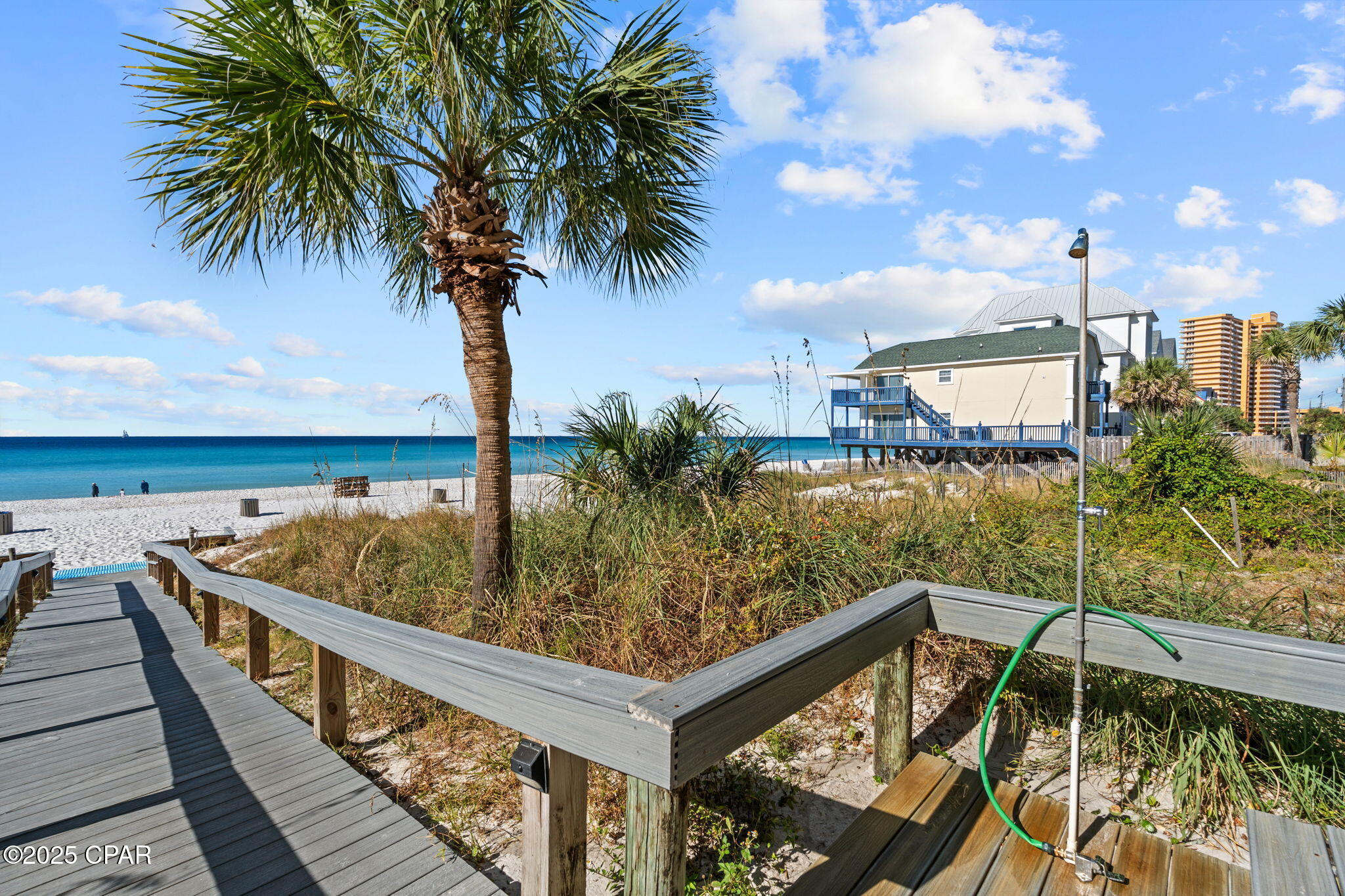 The Commodore - Residential